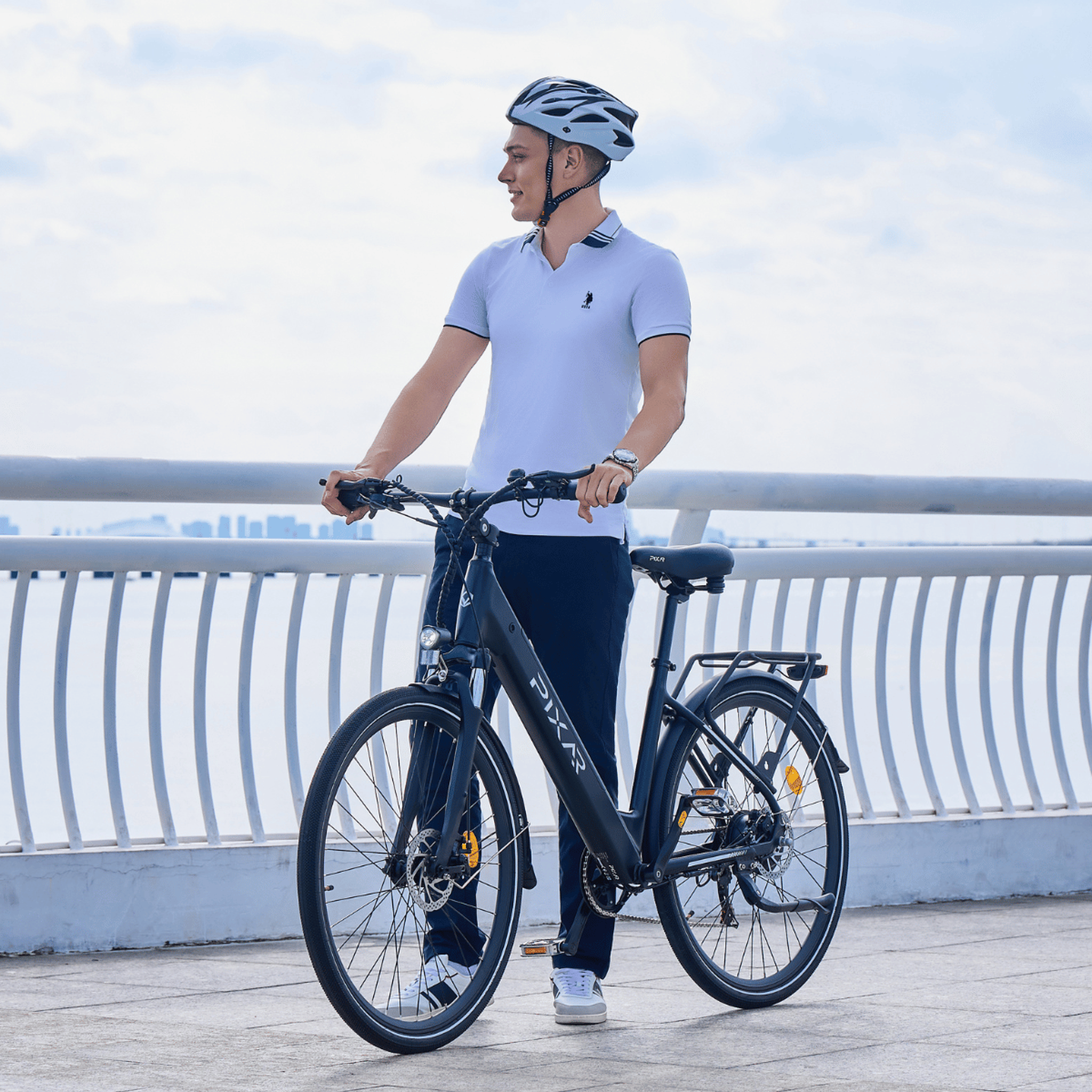 Voir la diapositive 4 : PIXAR Vélo électrique pixar city1