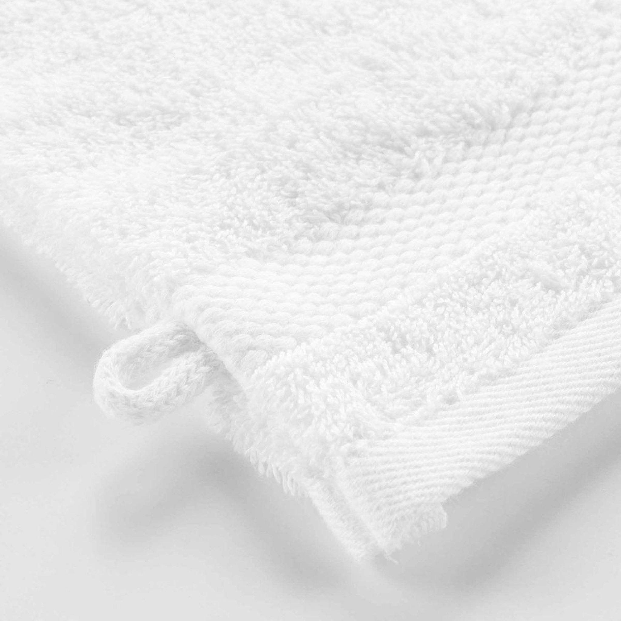 Voir la diapositive 2 : Douceur d'Intérieur Lot de 2 gants de toilette  elegance  15x21cm blanc