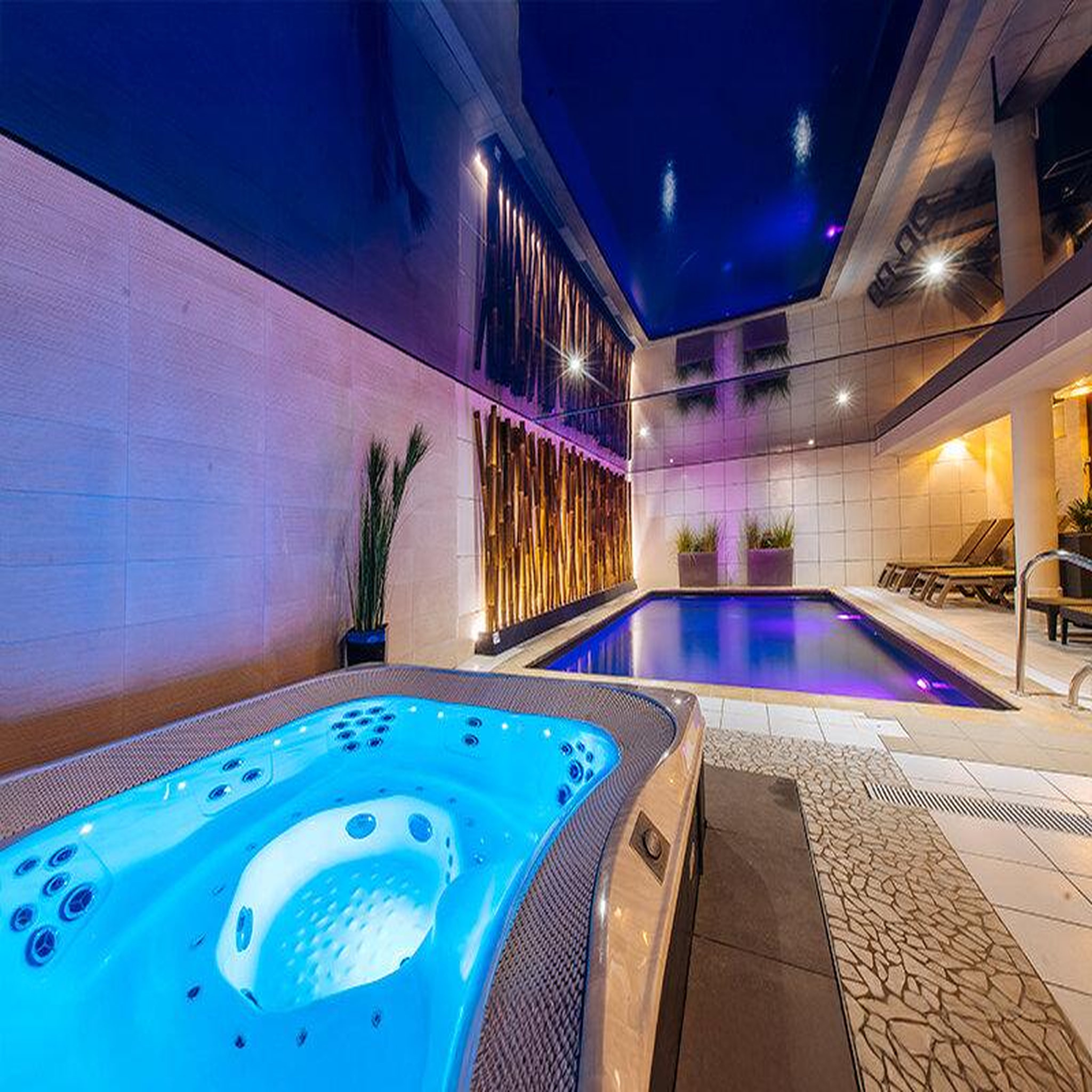 Voir la diapositive 5 : Smartbox Séjour de 2 nuits au best western plus au cheval blanc mulhouse nord 4* avec spa - coffret cadeau séjour