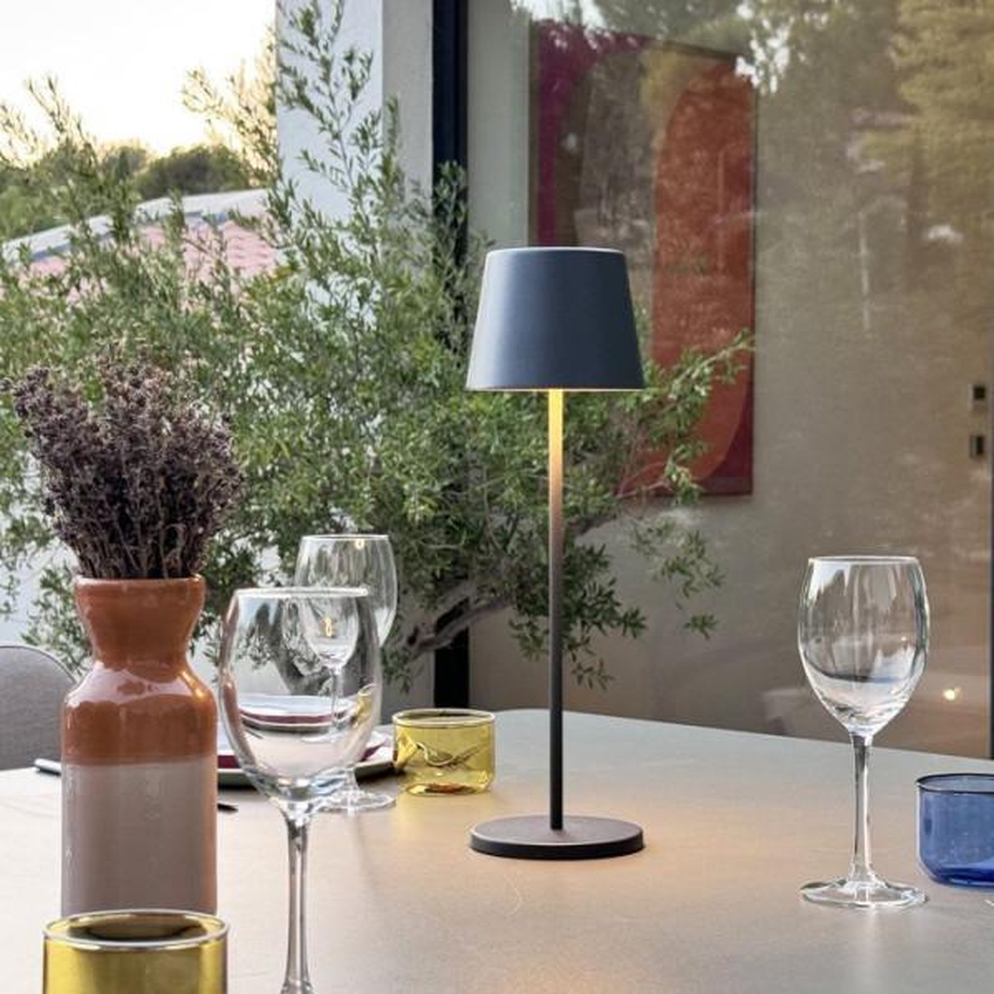 Voir la diapositive 2 : Lumisky Lampe de table de table sans fil LED dimmable gris