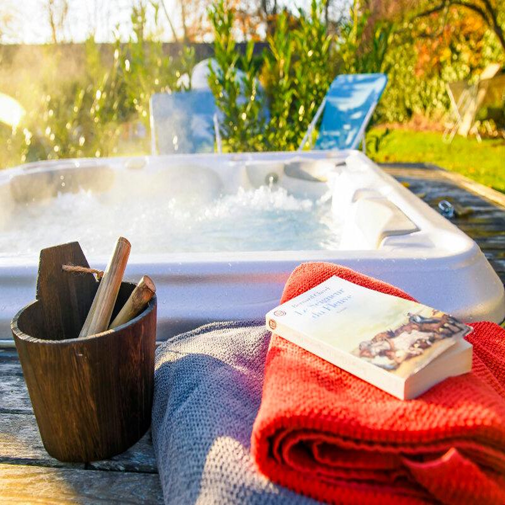 Voir la diapositive 3 : Smartbox Séjour insolite en yourte avec journée au spa près de paris - coffret cadeau séjour