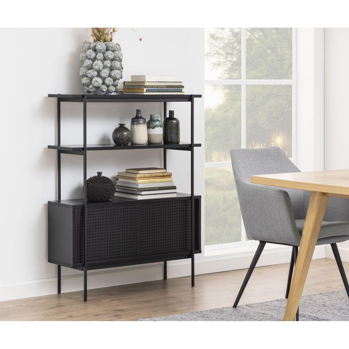 TOILINUX Bibliothèque en MDF et métal avec 2 étagères et 2 portes coulissantes - Noir