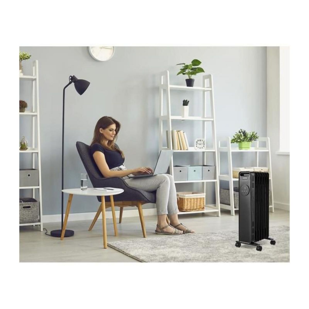 OCEANIC Radiateur electrique bain dhuile 2500W OCEANIC - 3 puissances - Thermostat electronique - Telecommande - Mobile - Noir