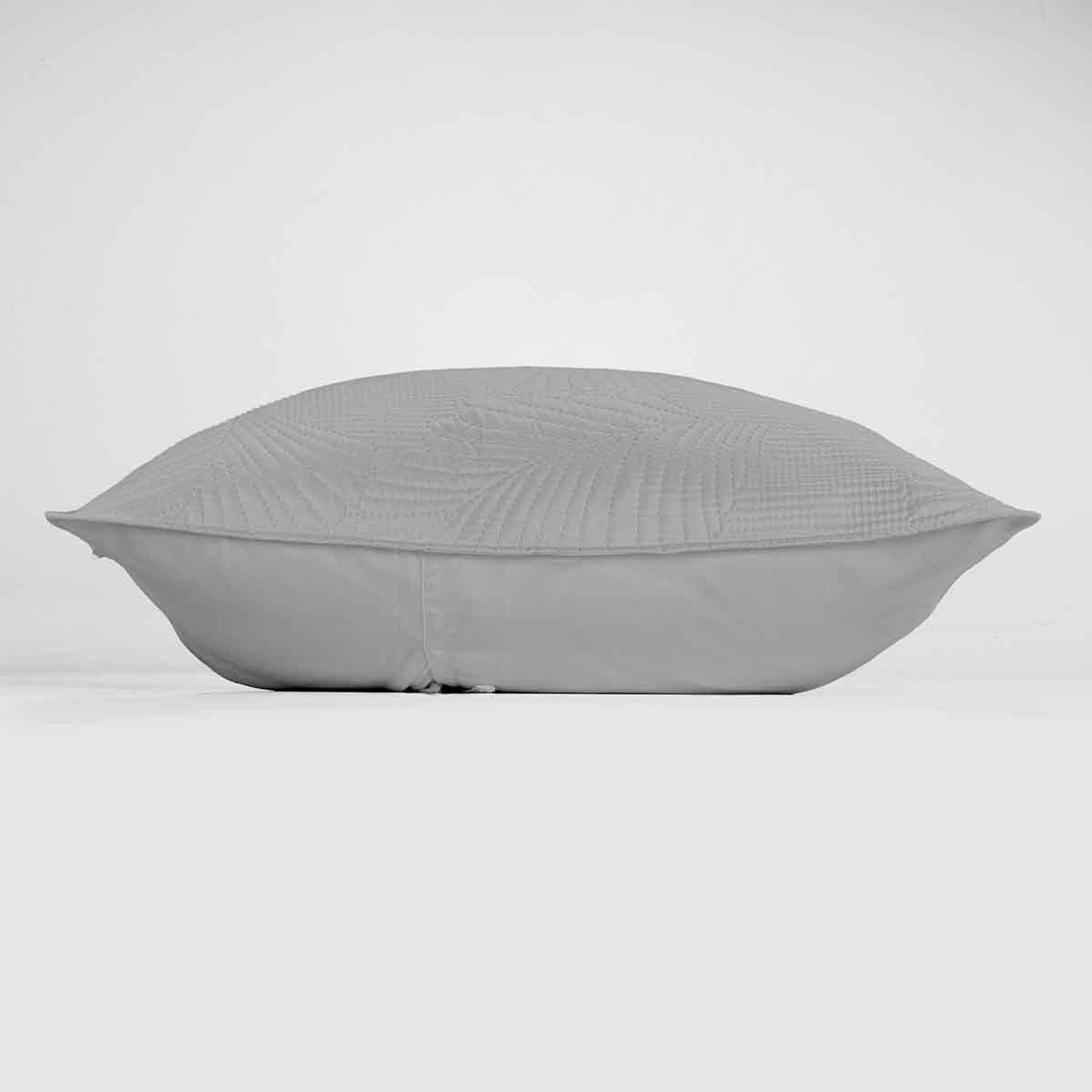Voir la diapositive 2 : Douceur d'Intérieur Housse de coussin  palombine  60x60cm gris