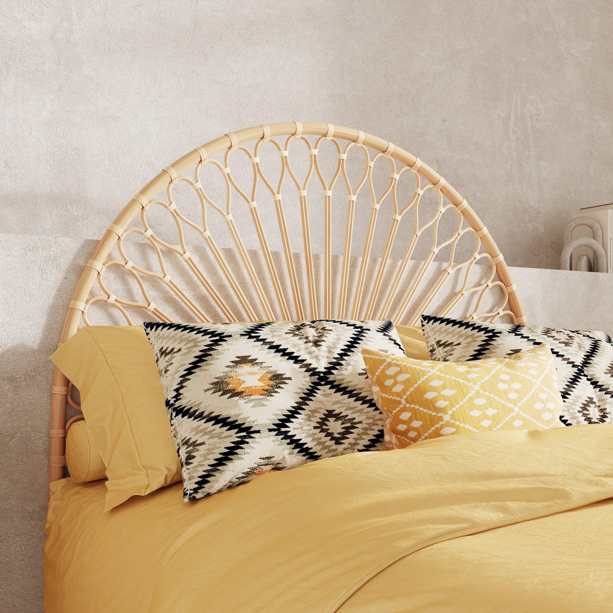 Voir la diapositive 2 : MAISON PAVANE Tête de lit en rotin naturel 140 cm-alan