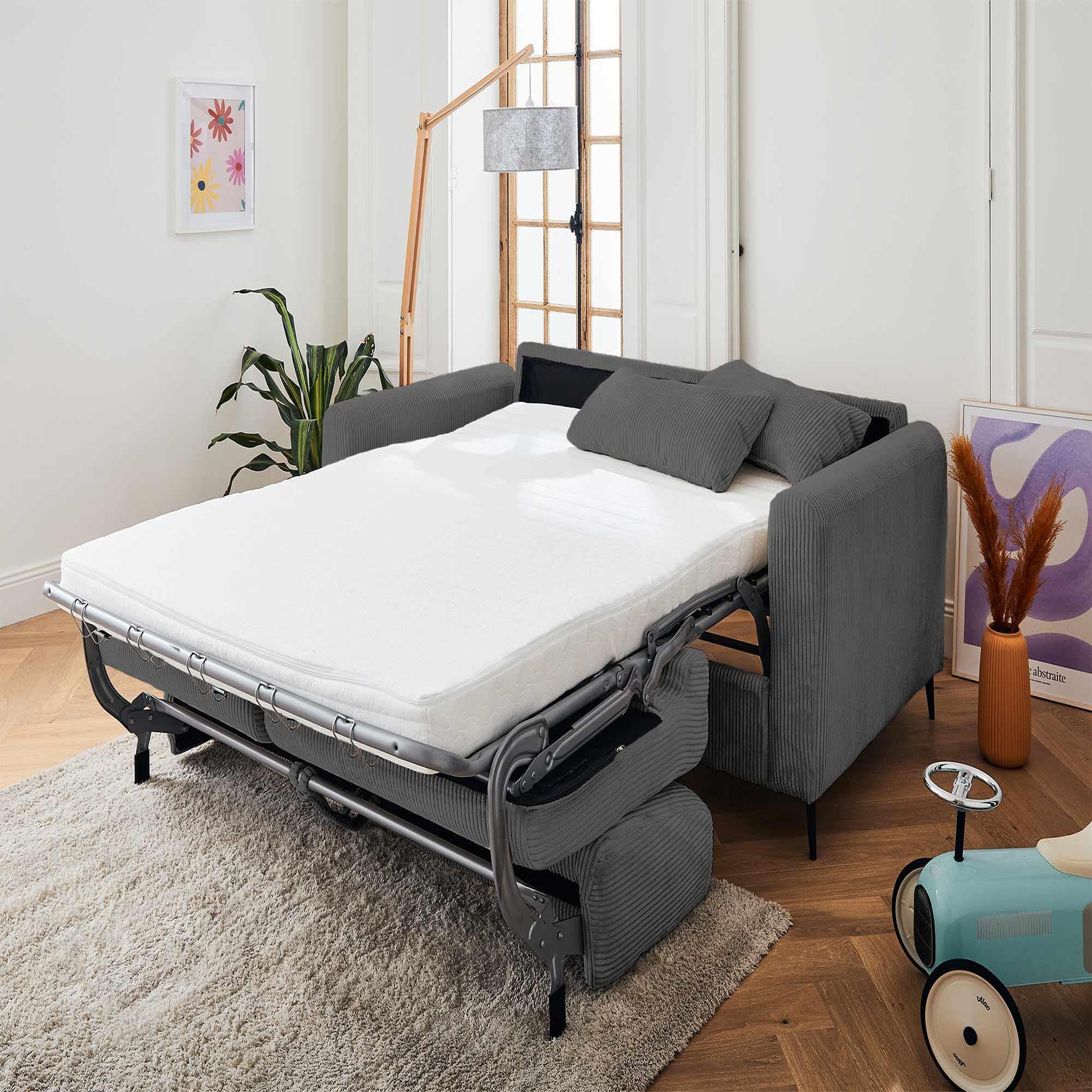 Voir la diapositive 2 : LISA DESIGN Owen - canapé 3 places convertible express couchage quotidien 140 cm matelas 12 cm en velours côtelé
