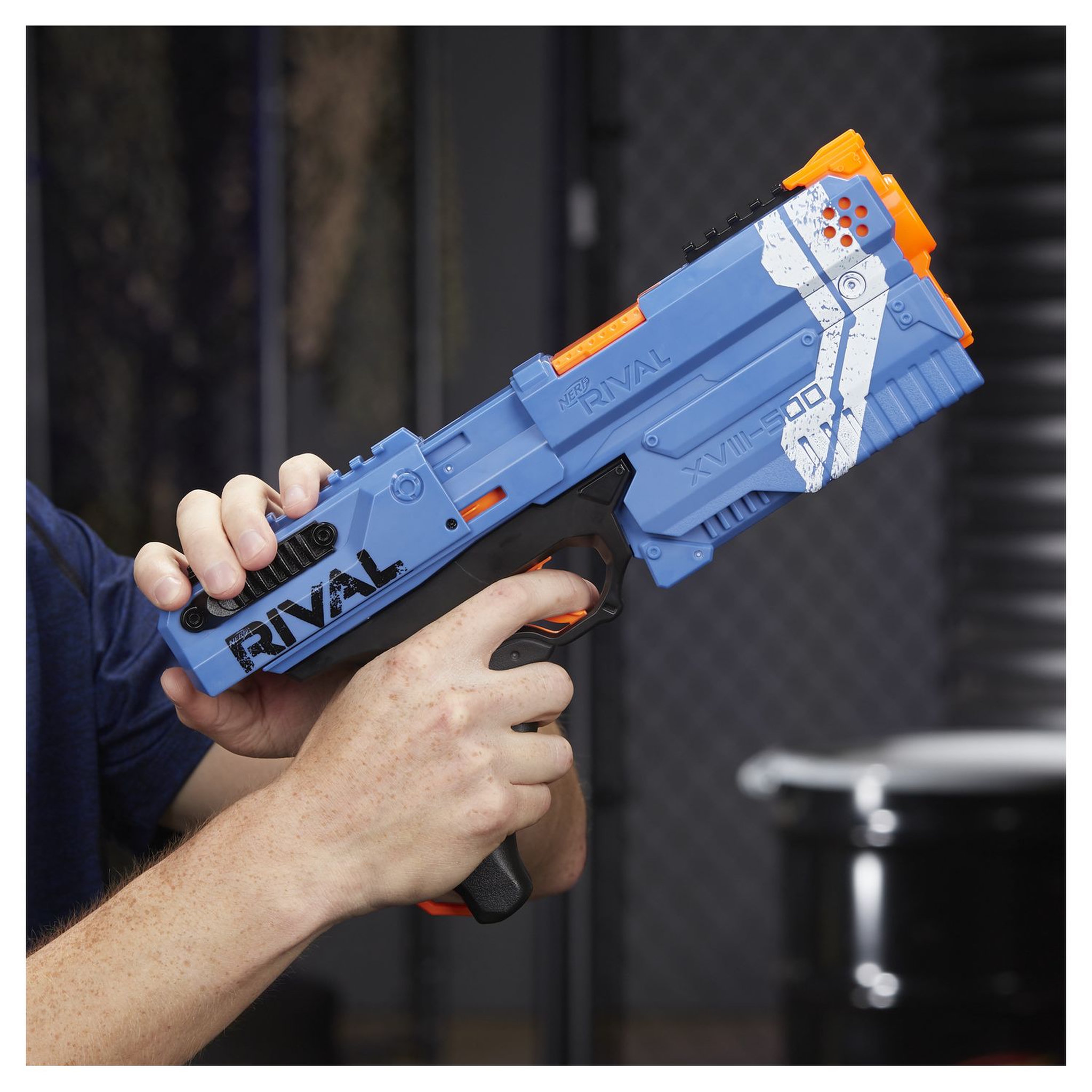 Voir la diapositive 4 : HASBRO Kronos Nerf Rival bleu