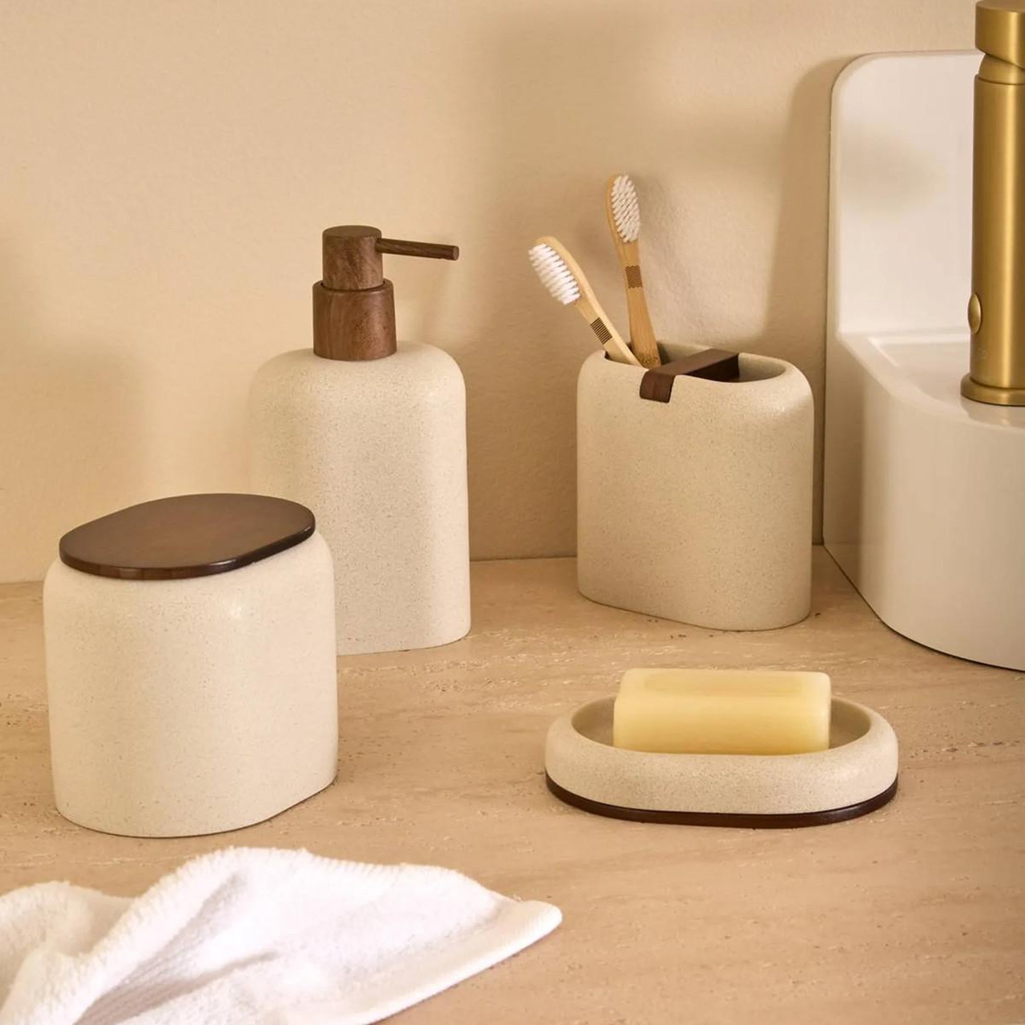 Voir la diapositive 2 : FIVE Porte-savon en résine  argiléo  13cm beige