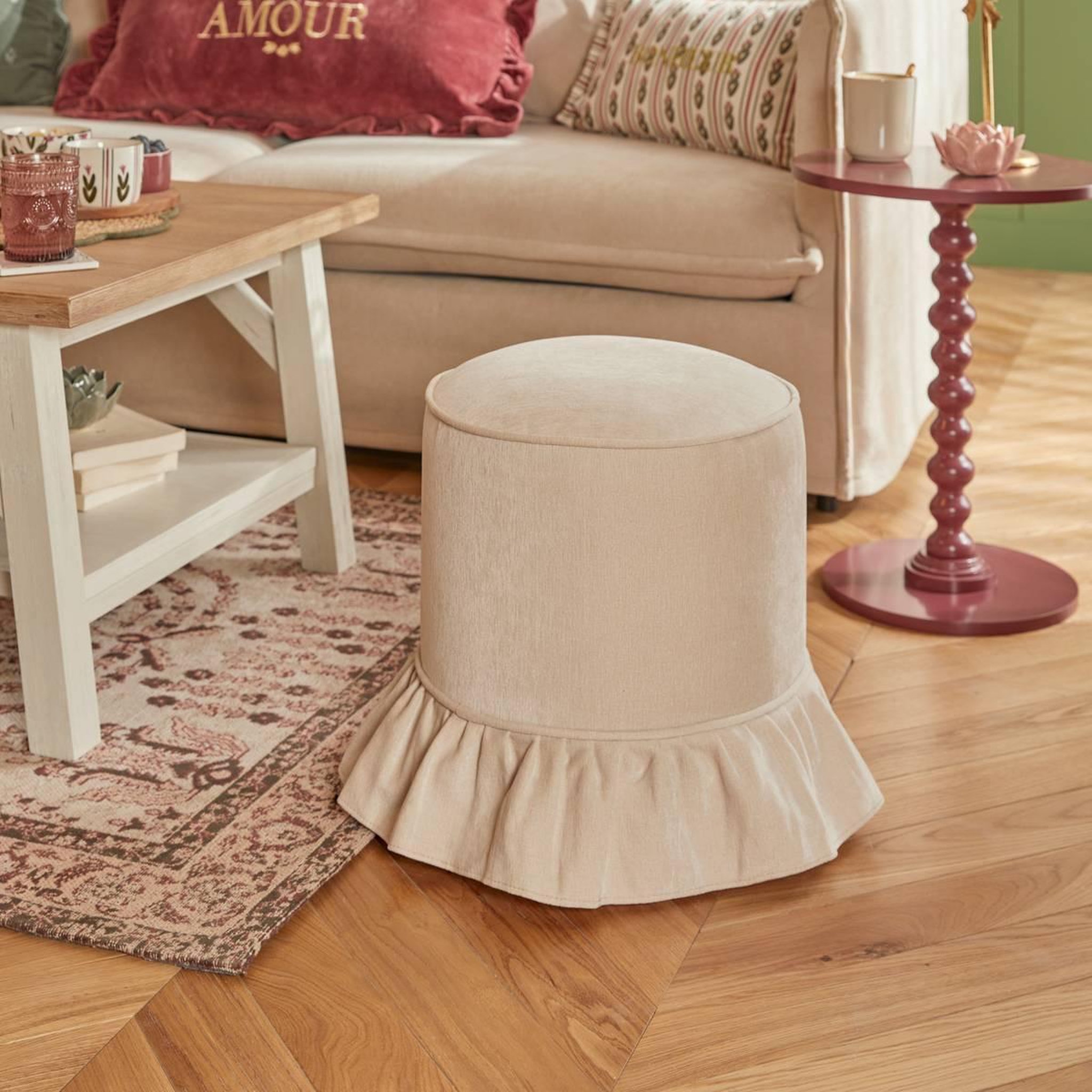 Voir la diapositive 5 : ATMOSPHERA Pouf Chenille à Volant  Fiora  41cm Ivoire