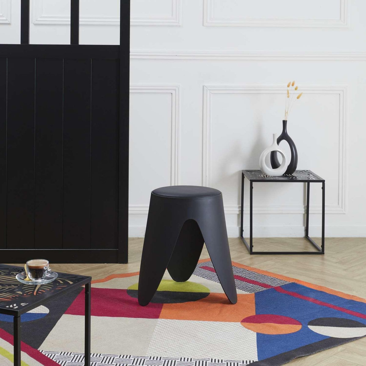 The Home Deco Factory Tabouret d'appoint empilable Emma - Noir