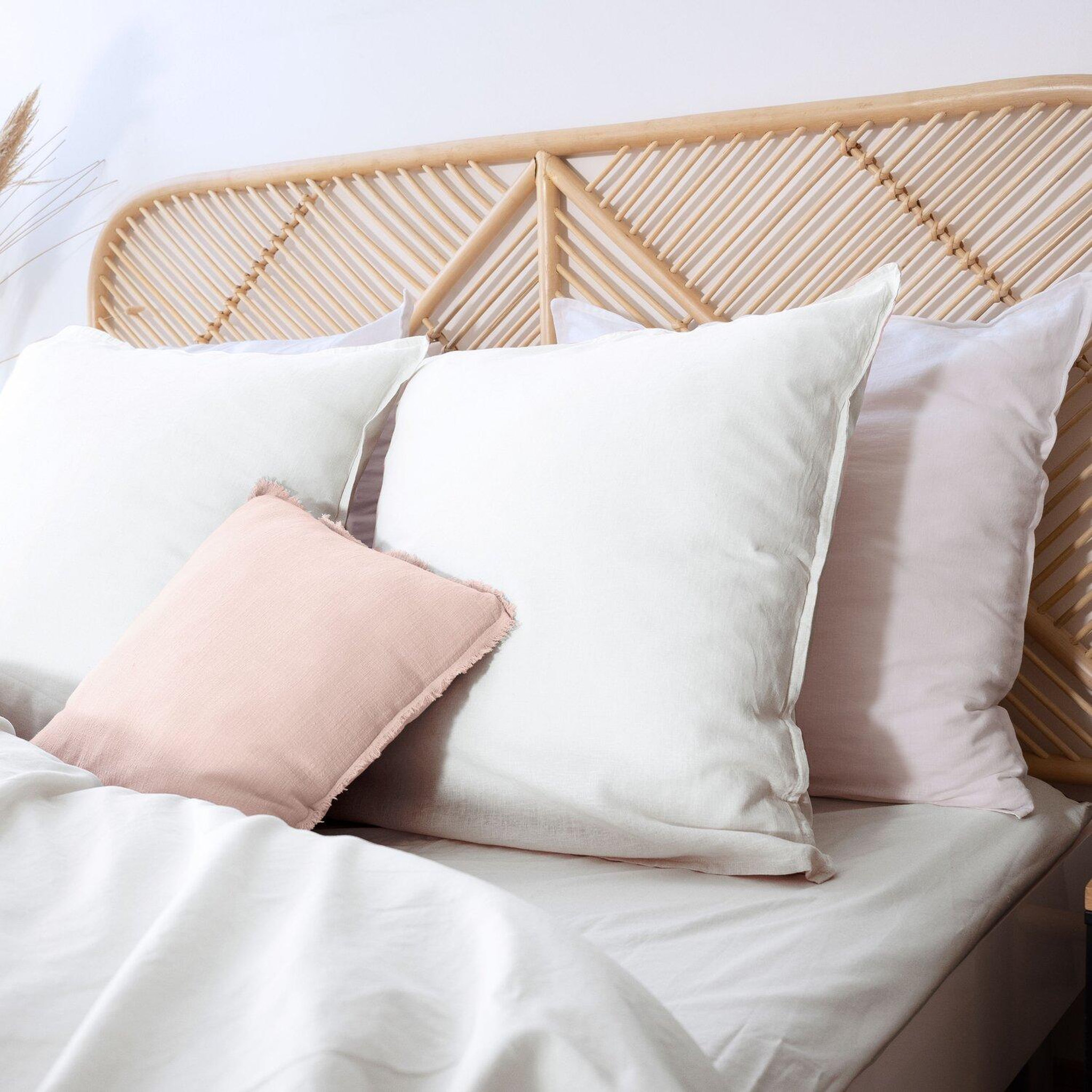 Voir la diapositive 3 : Home collection Drap Housse Bonnet:25cm 100%coton Lave 57fils Uni Bio