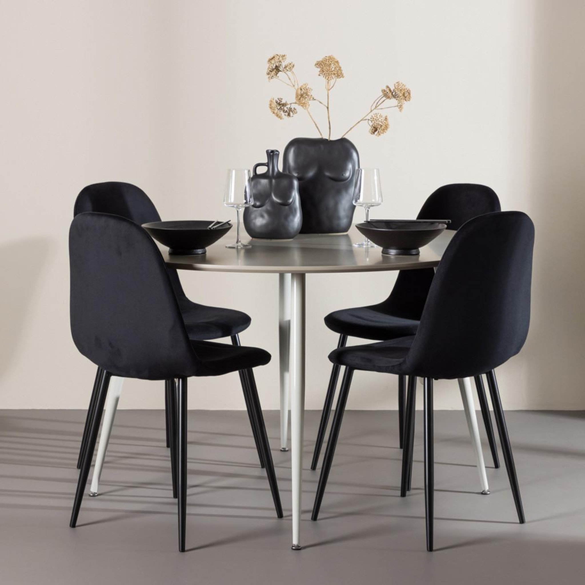 Voir la diapositive 6 : Paris Prix Ensemble table à manger & 4 chaises  plaza & polar  120cm beige & noir