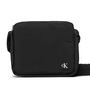 Voir la diapositive 1 : CALVIN KLEIN JEANS Sac à Bandoulière  Femme Calvin Klein Jeans Camerabag21