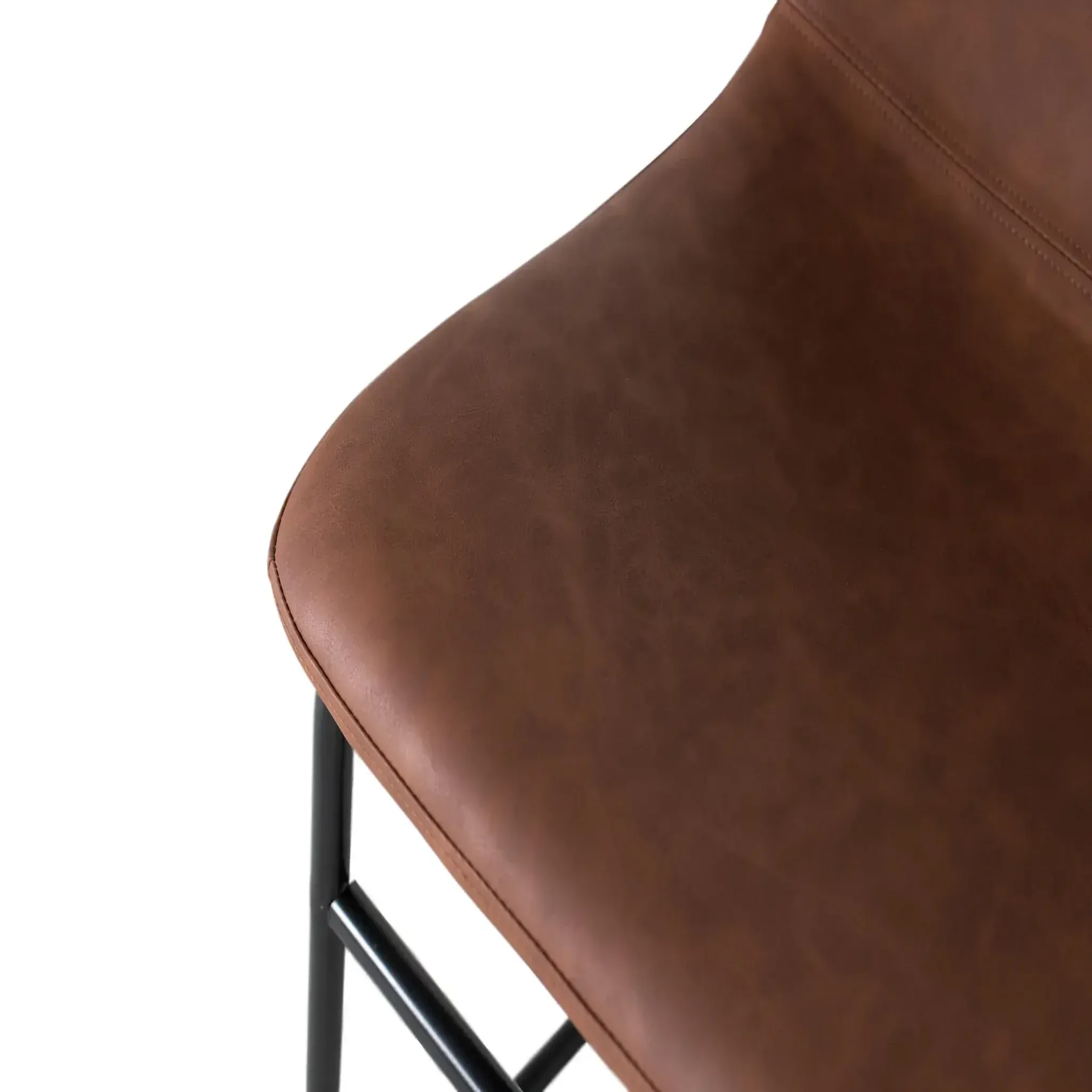 Voir la diapositive 4 : GINER Y COLOMER SL Lot de 4 chaises de revêtement pu 58 cm style contemporain