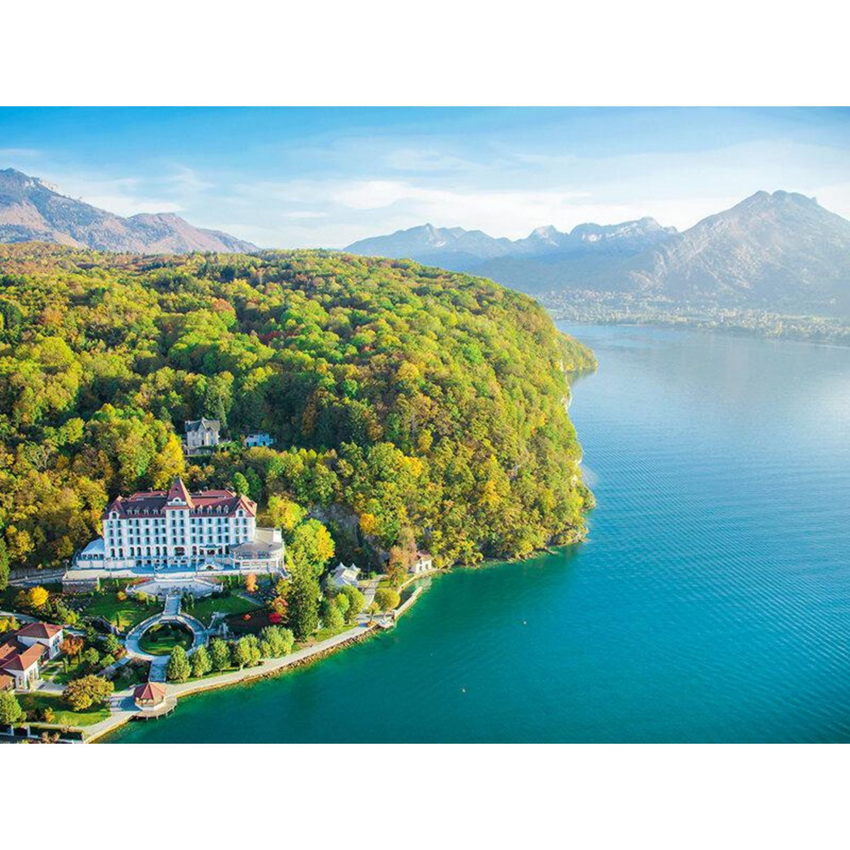 Smartbox Coffret cadeau Saint-Valentin : un séjour romantique au bord des plus beaux lacs de France - Coffret Cadeau Séjour