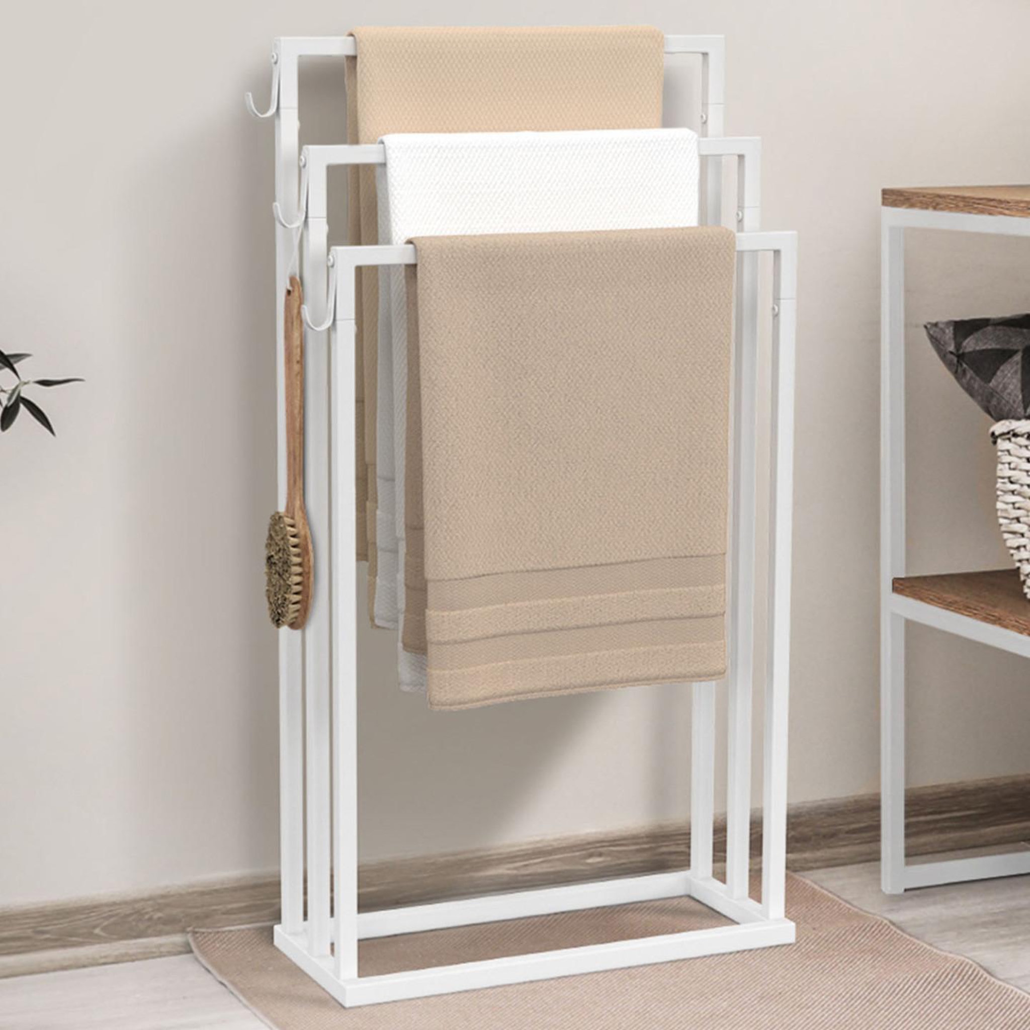 Voir la diapositive 2 : ID MARKET Porte-serviettes sur pied 3 niveaux dallas métal blanc design industriel