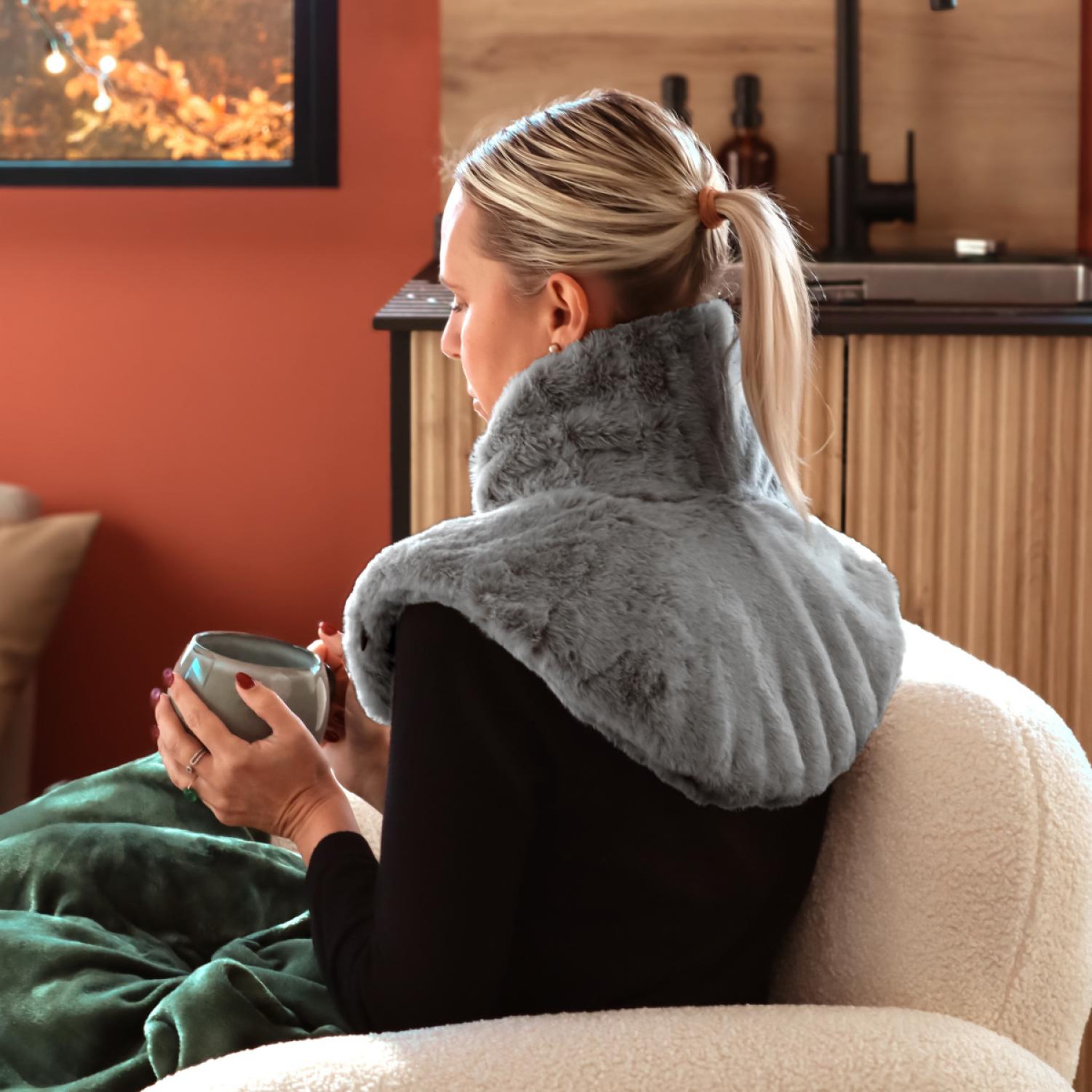 Voir la diapositive 5 : VIVEZEN Coussin chauffant, tour de cou pour épaules et nuque - Cosy - Gris