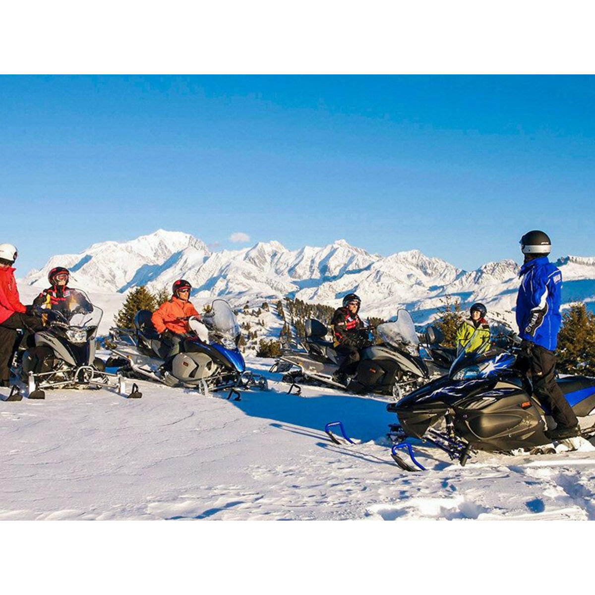 Smartbox 2 jours insolites dans les Alpes : 1 nuit en igloo avec dîner et randonnée en motoneige - Coffret Cadeau Multi-thèmes