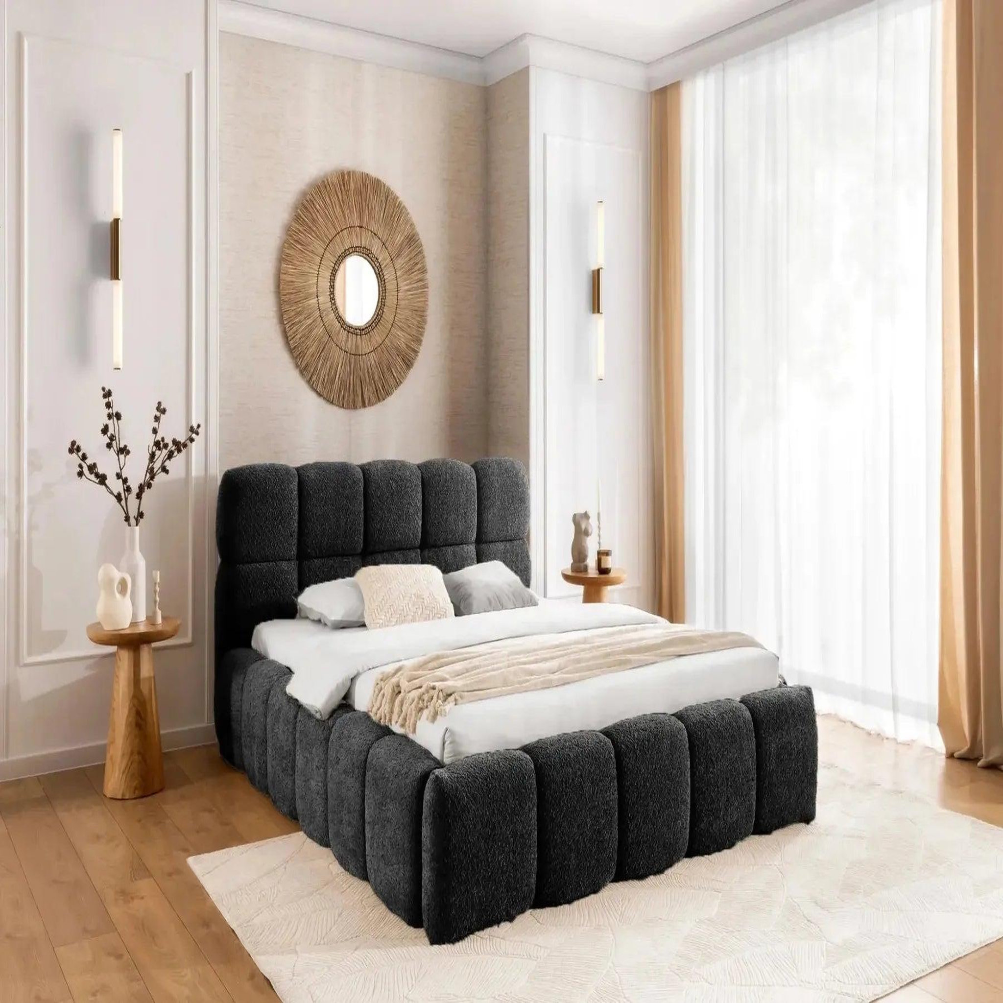 Voir la diapositive 2 : CASANOVA PARIS Elise - lit coffre tissu bouclette