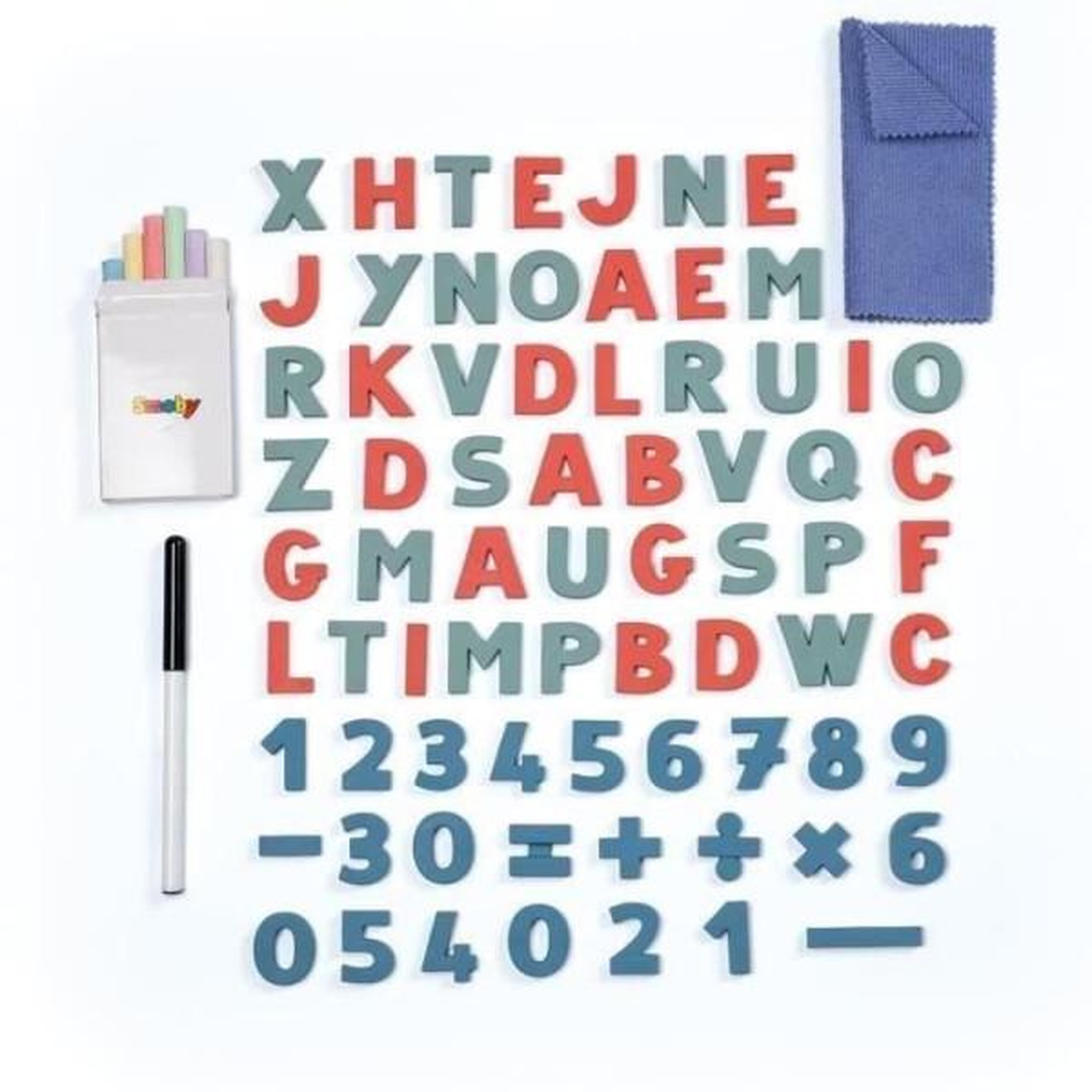 Voir la diapositive 2 : SMOBY Smoby - tableau tubes - double face magnétique et ardoise - bac amovible - 80 accessoires inclus - dés 3ans