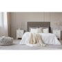 Voir la diapositive 3 : Paris Prix Tête de Lit Capitonnée  Amor  160cm Taupe