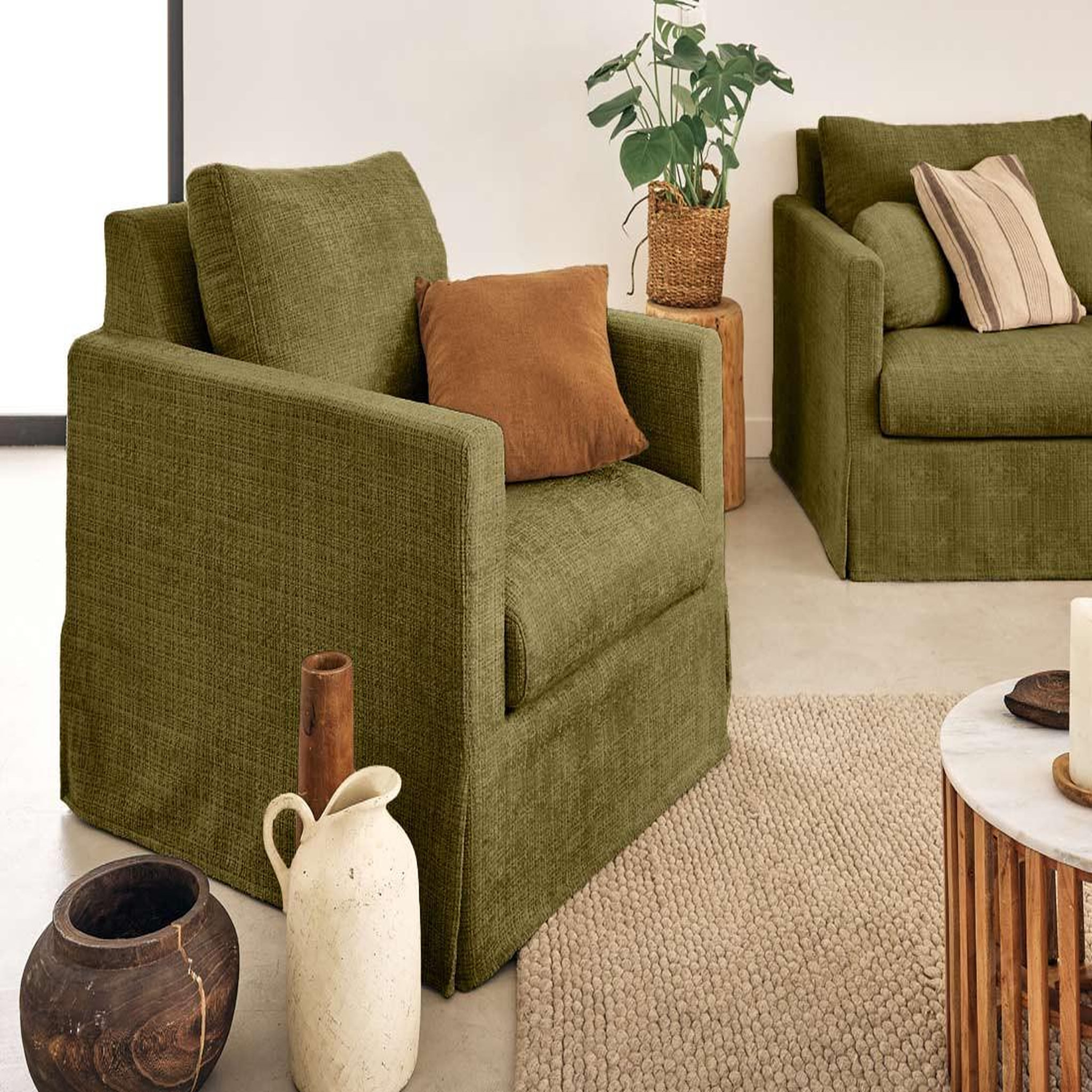 Voir la diapositive 4 : LISA DESIGN Serena - housse en velours texturé pour fauteuil