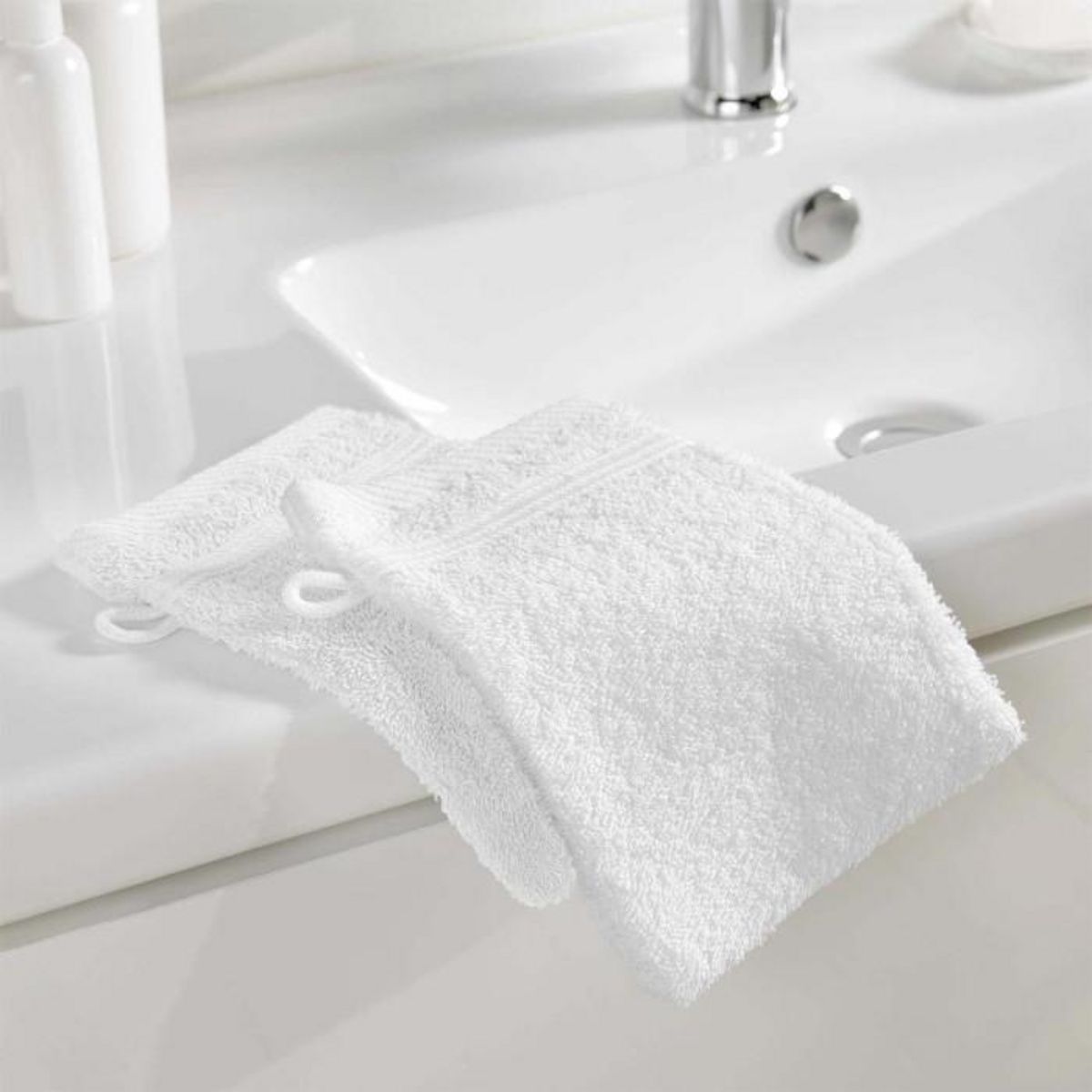 Paris Prix Lot de 2 Gants de Toilette  Tendresse  15x21cm Blanc