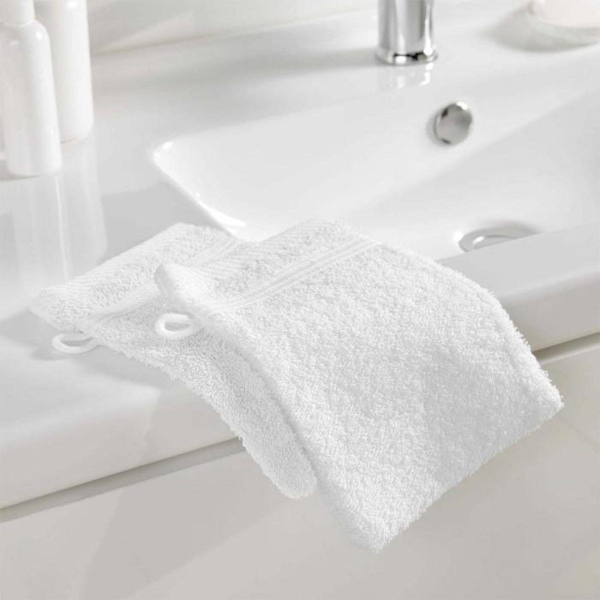 Paris Prix Lot de 2 Gants de Toilette  Tendresse  15x21cm Blanc