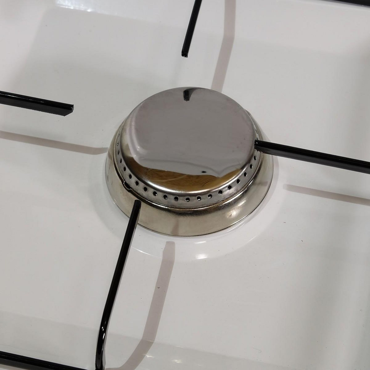 INTEC Plaque de cuisson gaz portable 2 feux 3200W Réchaud à gaz butane ou propane Blanc laqué Couvercle