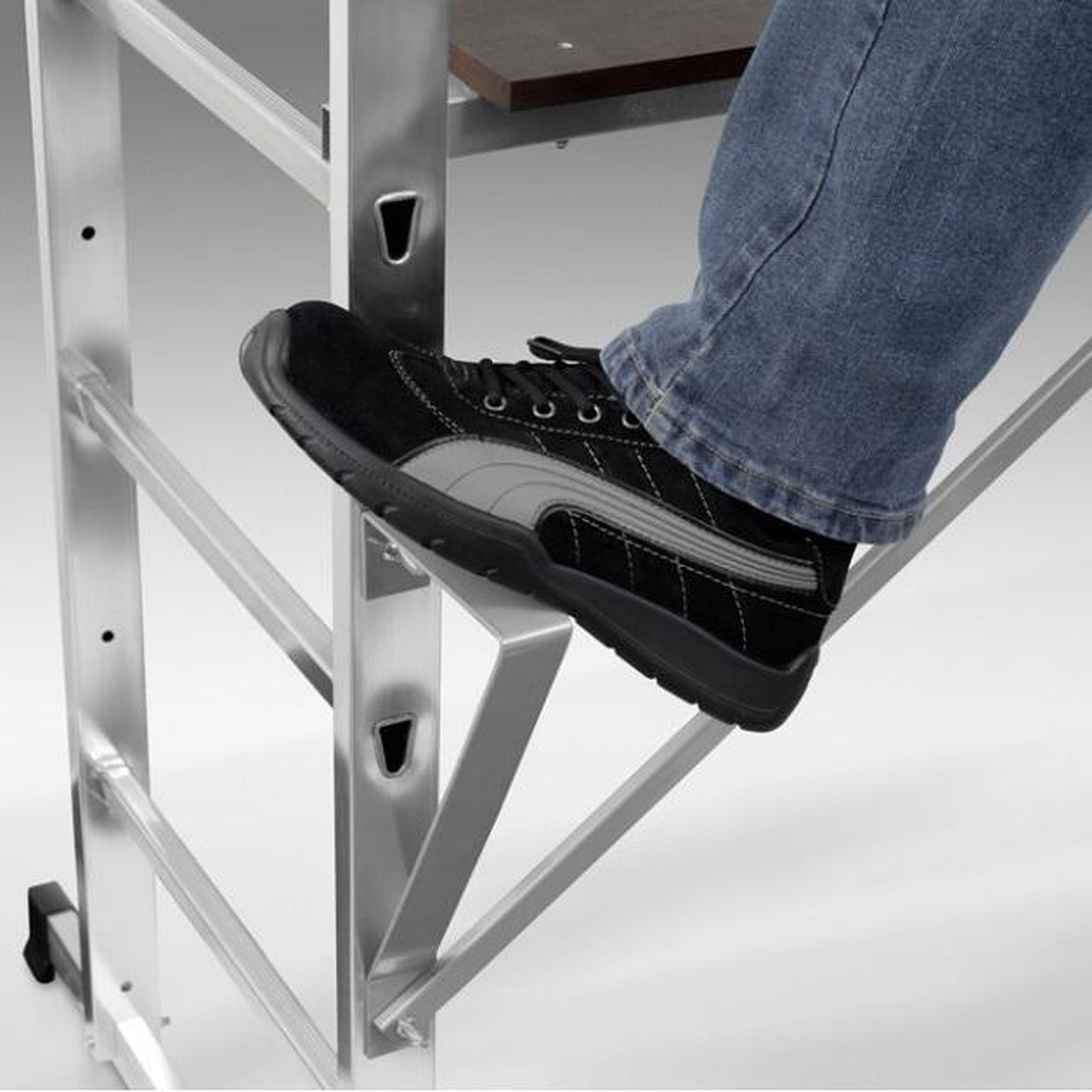 Voir la diapositive 4 : HAILO Echafaudage roulant d'escalier 3m en aluminium - HOBBYSTEP H3