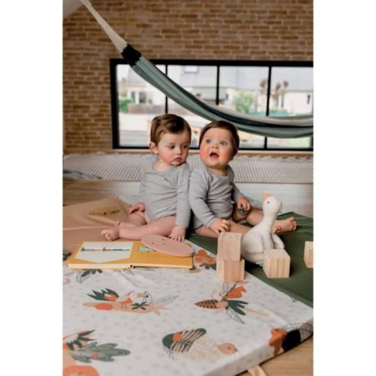 TINEO Tapis d'éveil Malin TINEO AMAZONIE 3en1 - Tapis évolutif multifonction - 120x120 cm