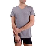 PIERRE CARDIN T-shirt homme en col v avec broderie sur la poitrine. Coloris disponibles : Gris