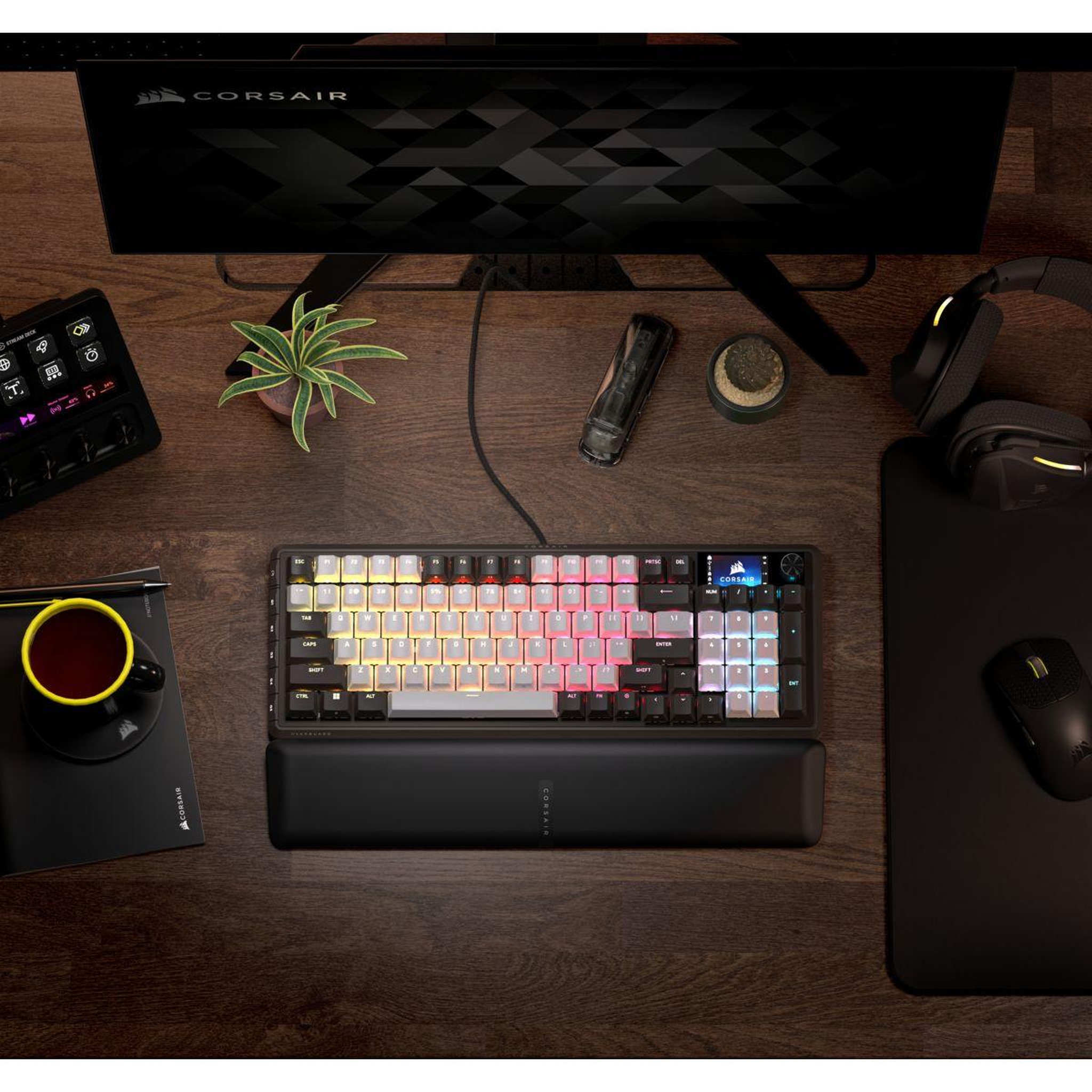 Voir la diapositive 2 : Corsair Clavier gamer vanguard 96 gaming dual tone