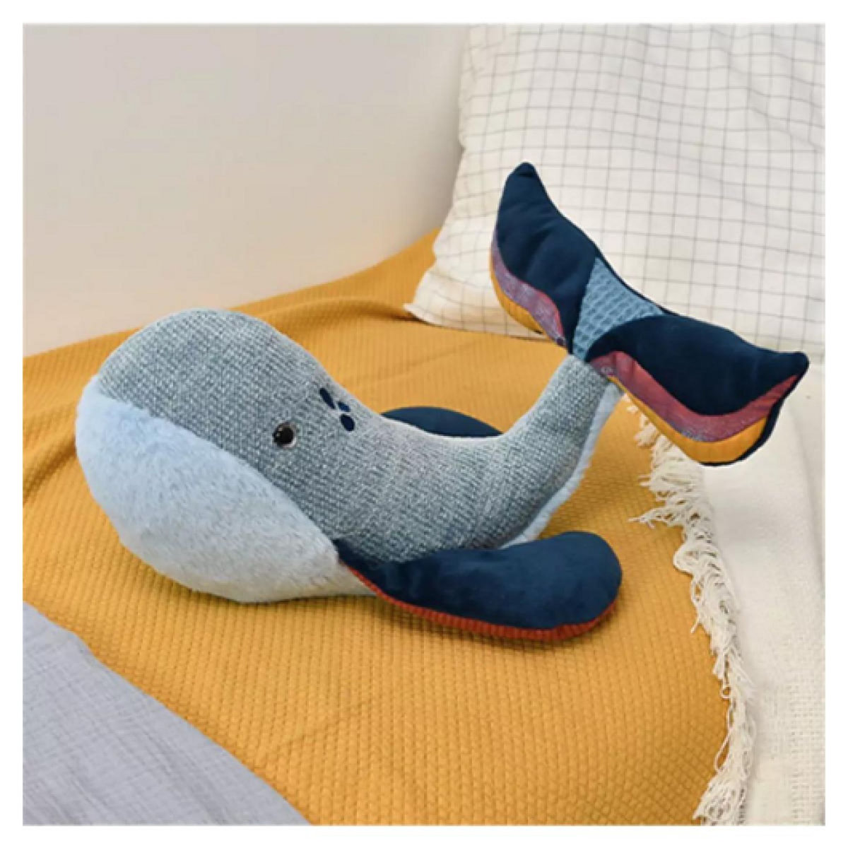 DOUDOU ET COMPAGNIE Tresors Marins - Baleine Bleu
