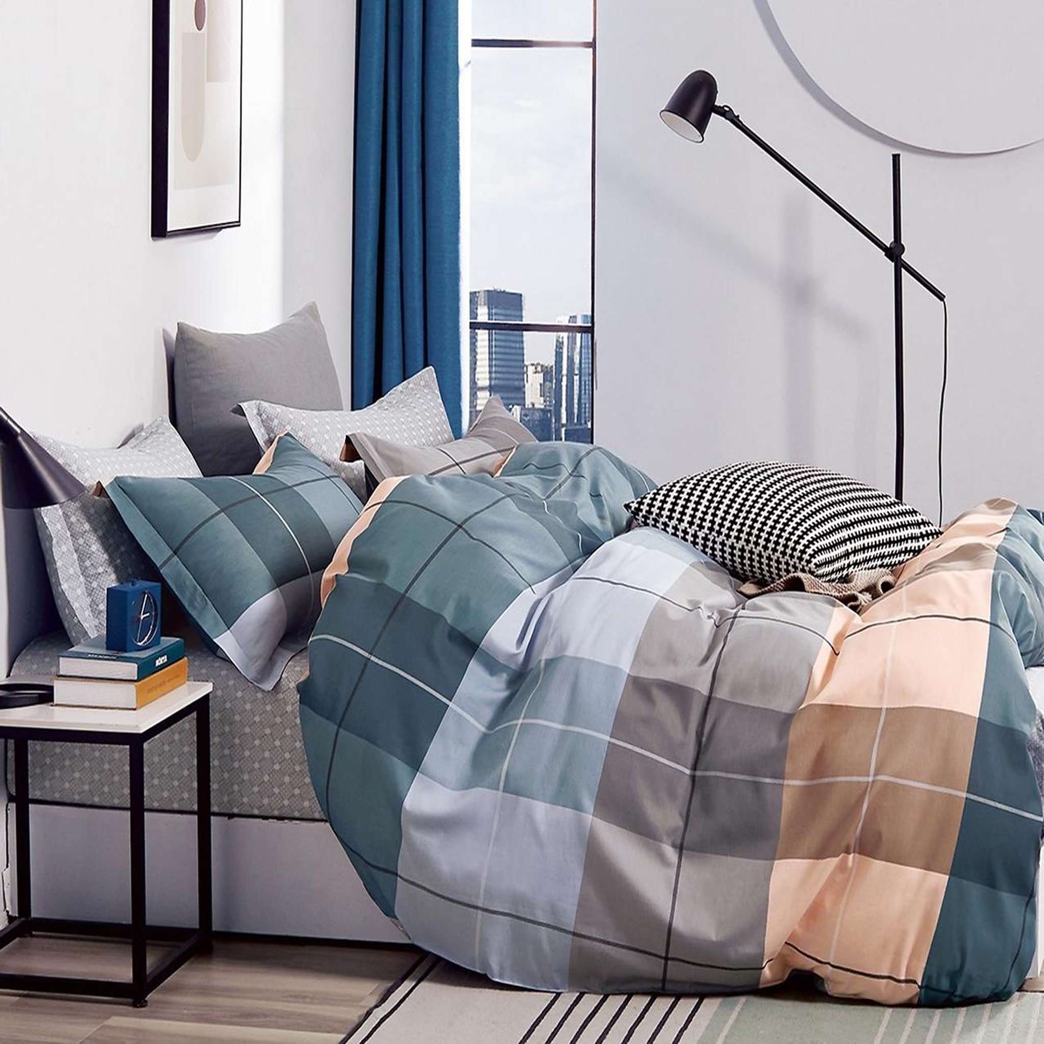 Home collection Parure housse de couette 100 % percale de coton 80 fils Urban. Coloris disponibles : Bleu