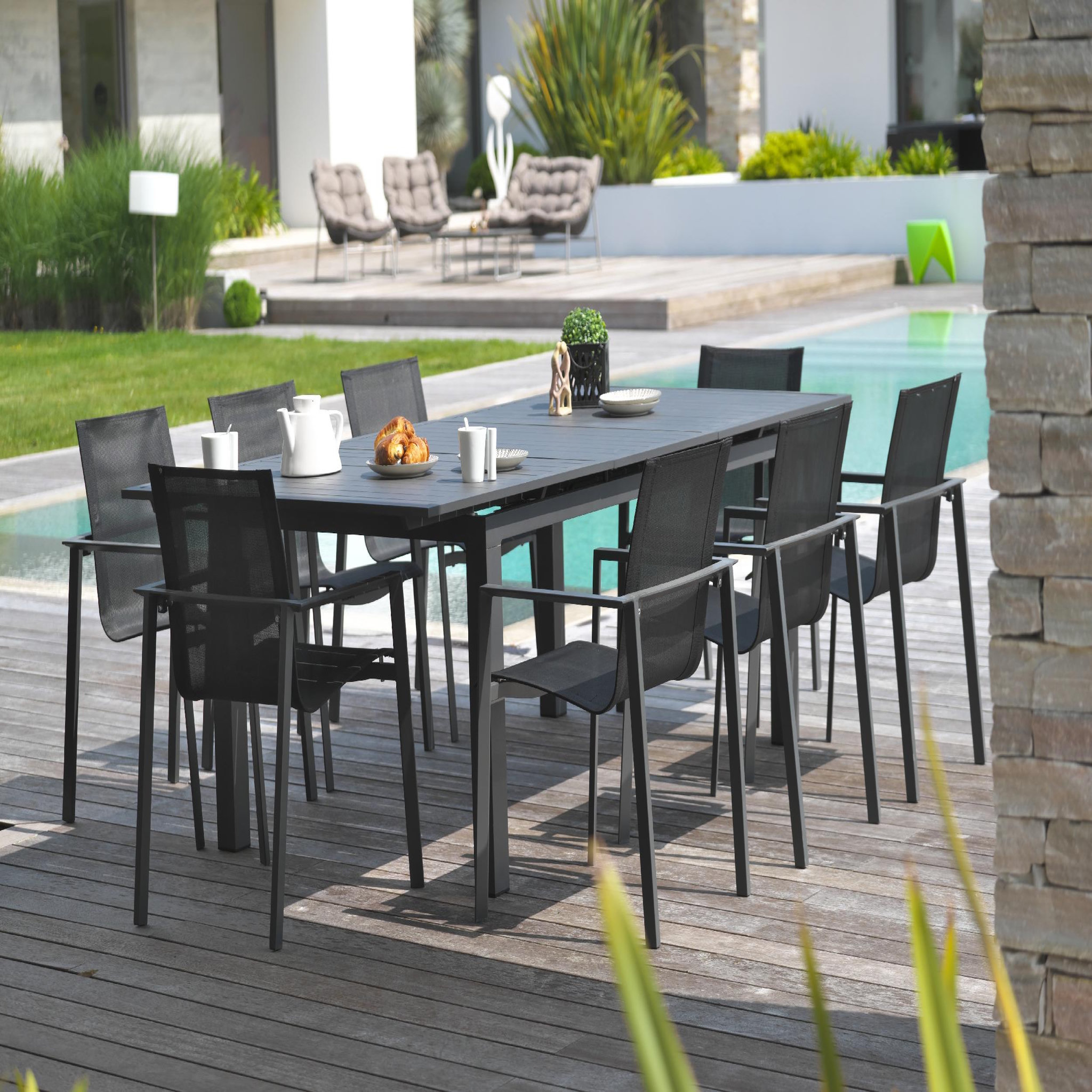 Voir la diapositive 2 : DCB GARDEN Ensemble repas de jardin 6 places en aluminium