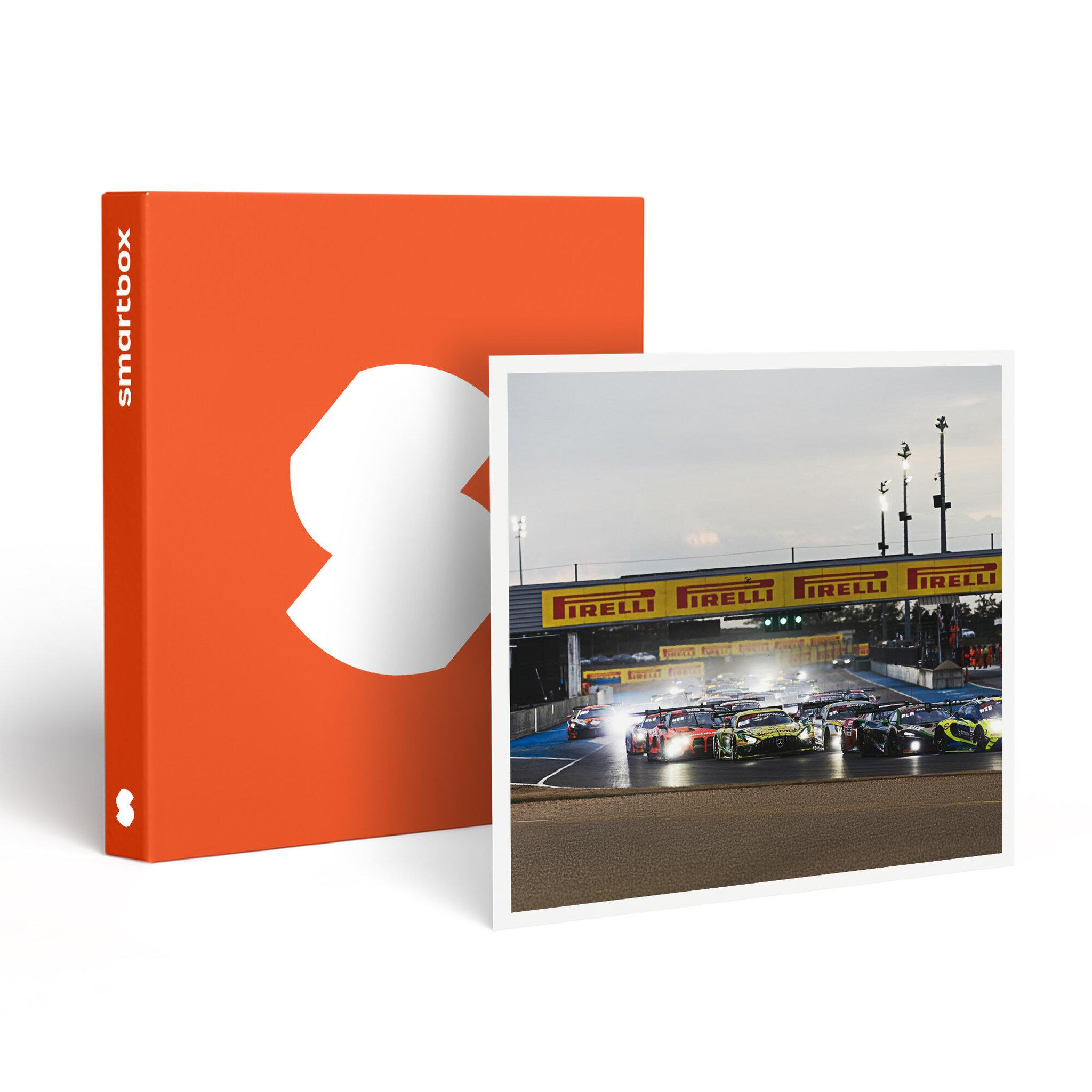 Voir la diapositive 1 : Smartbox Immersion vip au gt world challenge europe 2026 à magny-cours pour 2 passionnés - coffret cadeau multi-thèmes