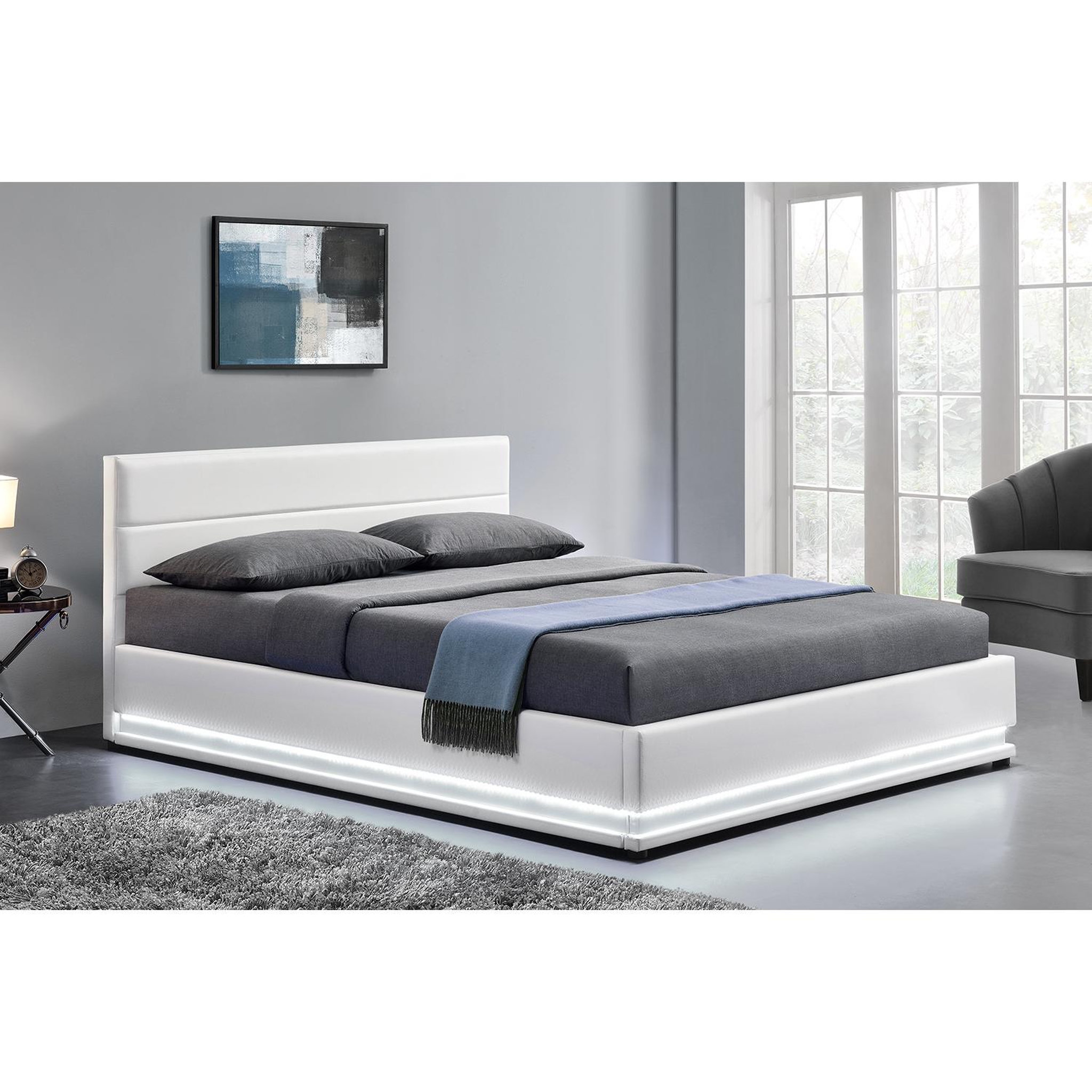 Voir la diapositive 2 : CONCEPT USINE Lit coffre avec led 160 x 200 cm blanc NEWYORK