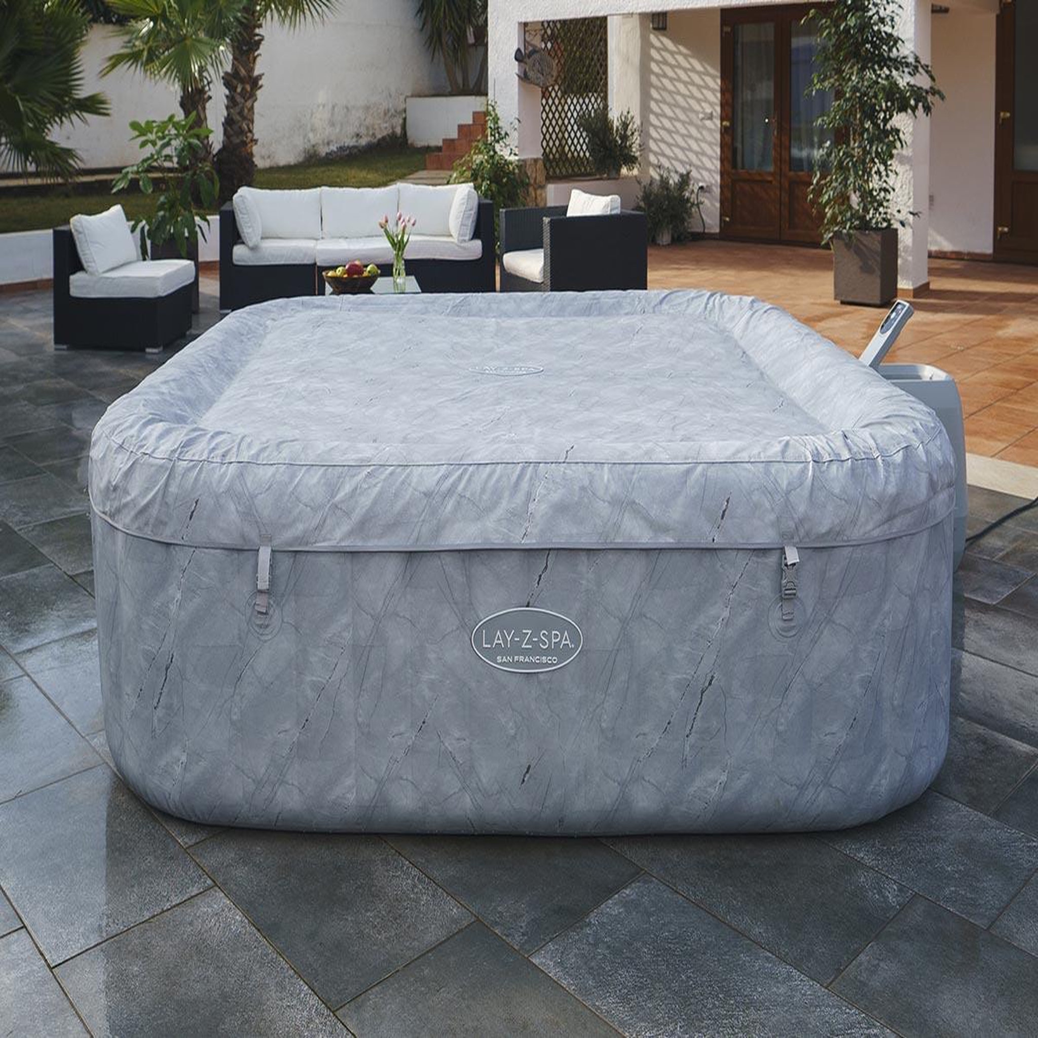 Voir la diapositive 6 : BESTWAY Spa gonflable Lay-Z-Spa San Francisco carré Hydrojet 5/7 places - Bestway