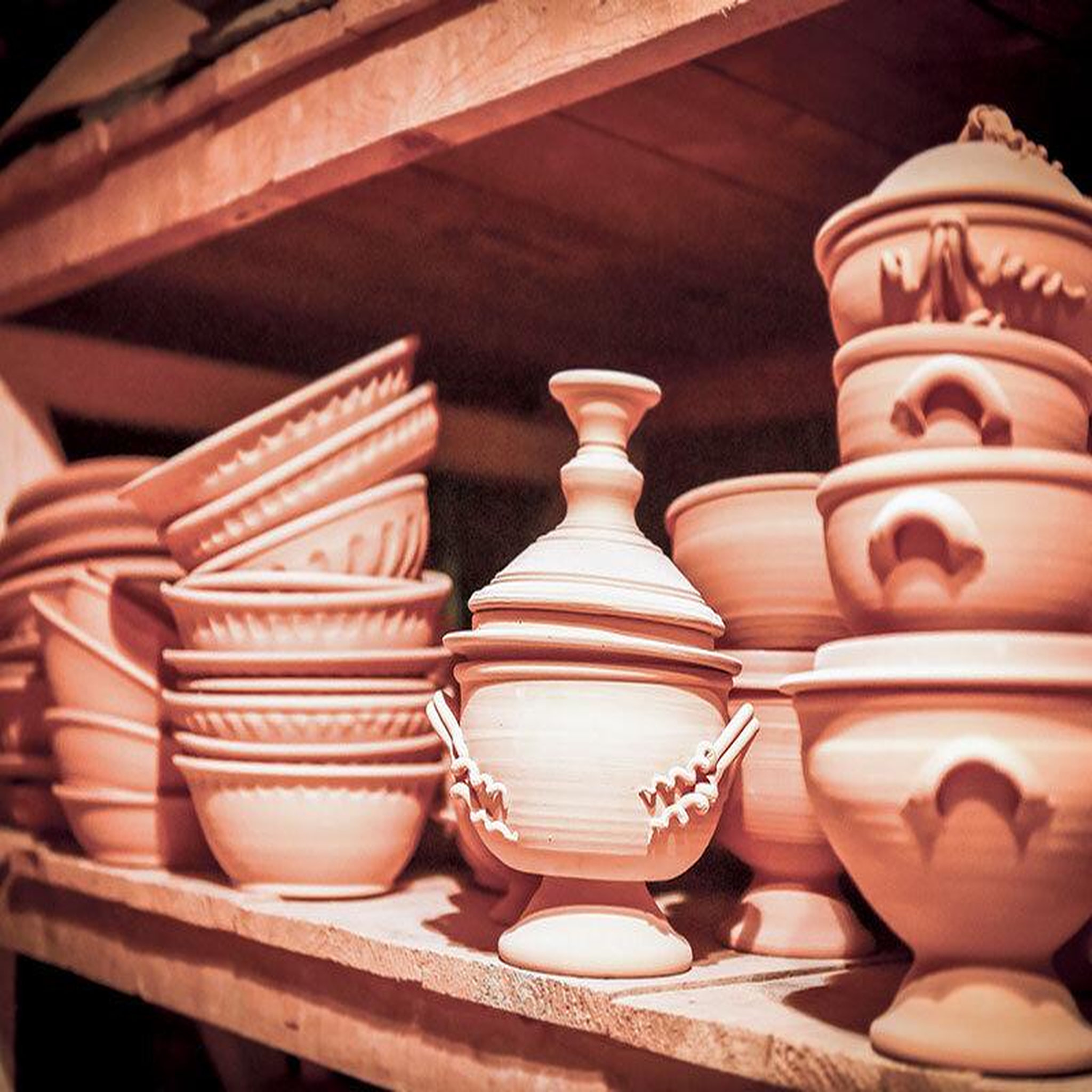 Voir la diapositive 2 : Smartbox Atelier poterie : 2 séances d'initiation près de verdun - coffret cadeau sport & aventure