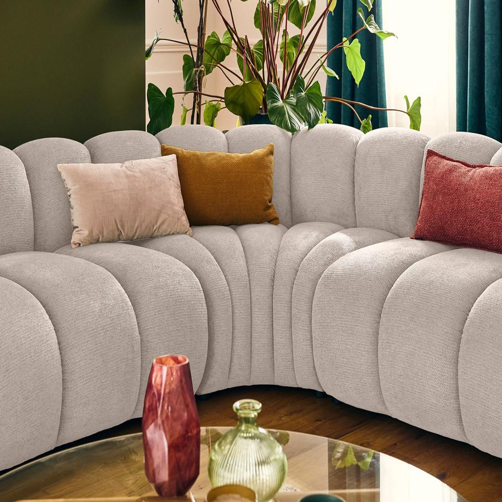 Voir la diapositive 2 : LISA DESIGN Debbie - module d'angle réversible en tissu texturé