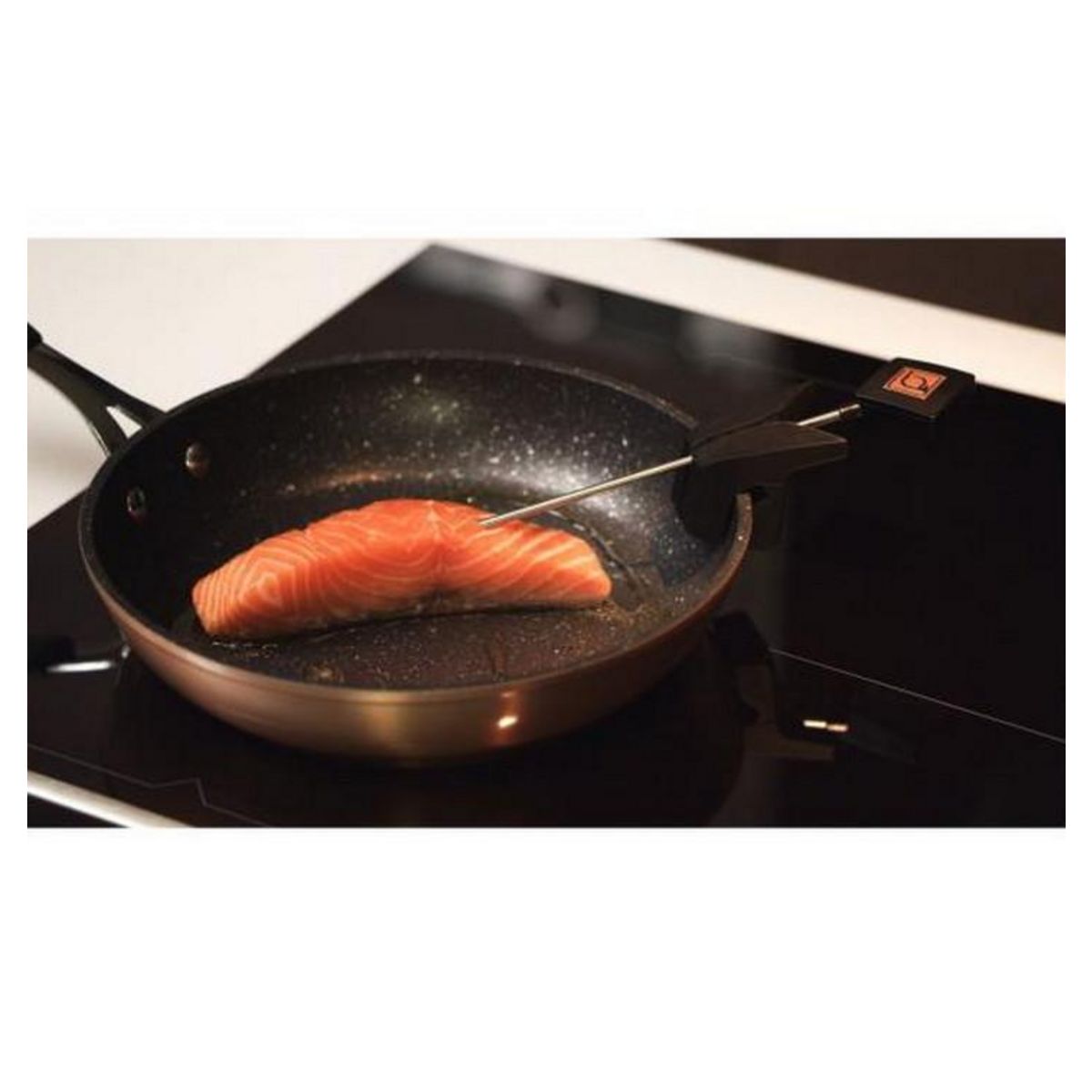 De Dietrich Table de cuisson à induction 65cm 3 feux 7400kw noir - dpi7570xt