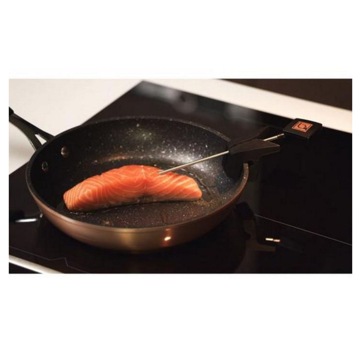 De Dietrich Table de cuisson à induction 65cm 3 feux 7400kw noir - dpi7570xt