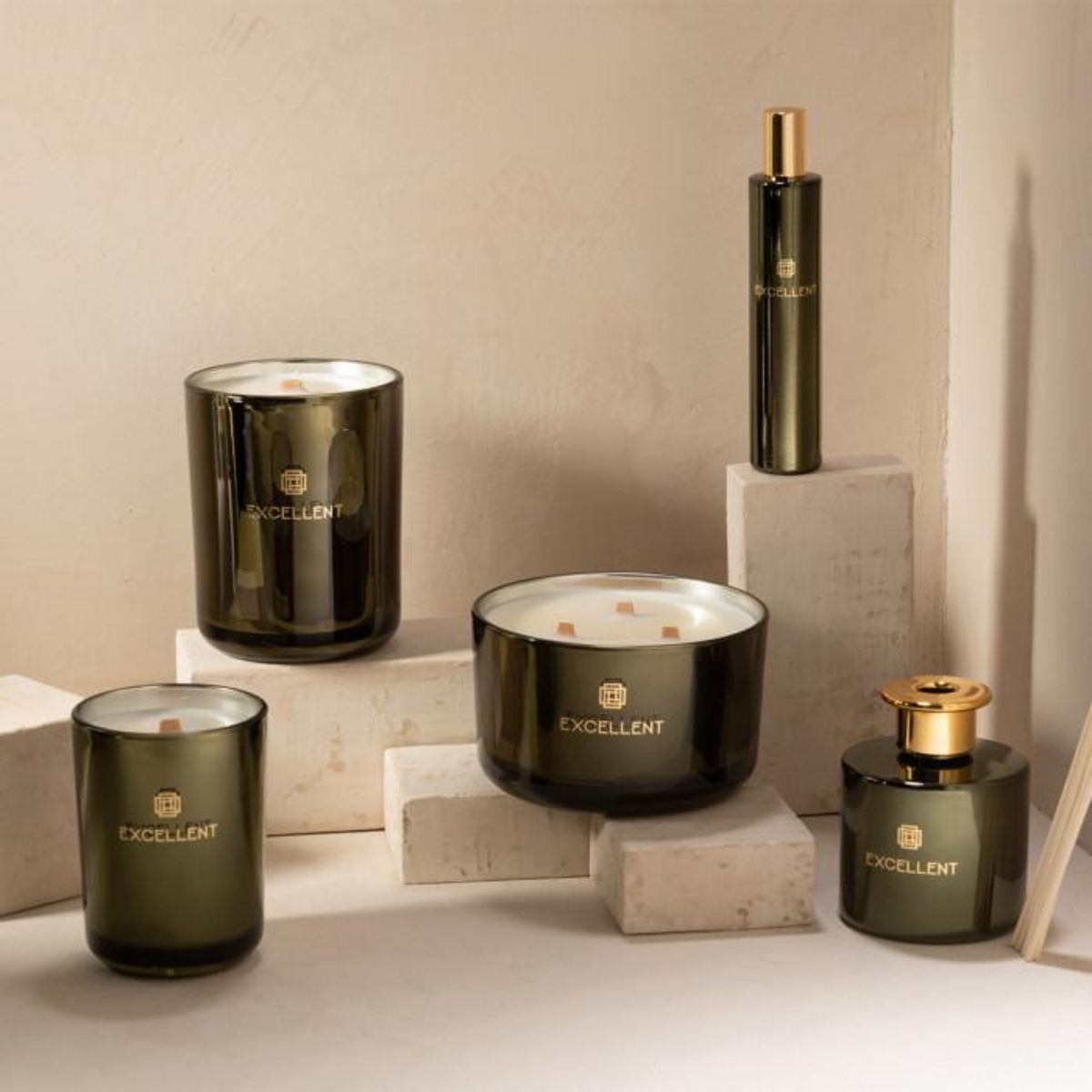 Paris Prix Bougie Parfumée  Excellent  13cm Bergamot Wood Vert