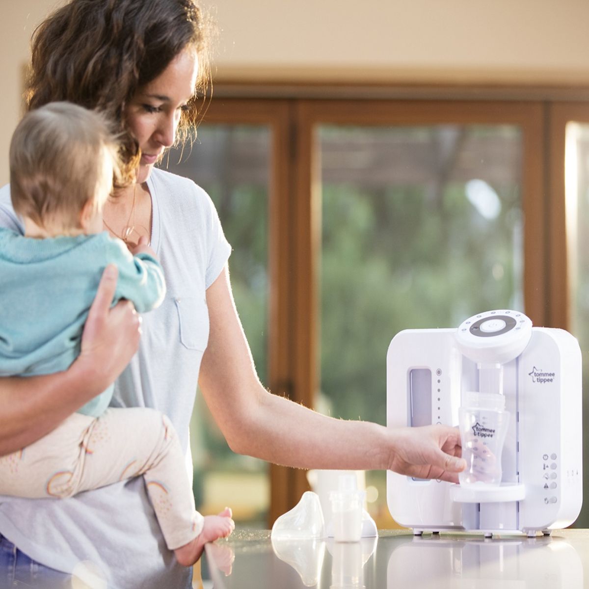 TOMMEE TIPPEE Perfect Prep préparateur de biberon rapide