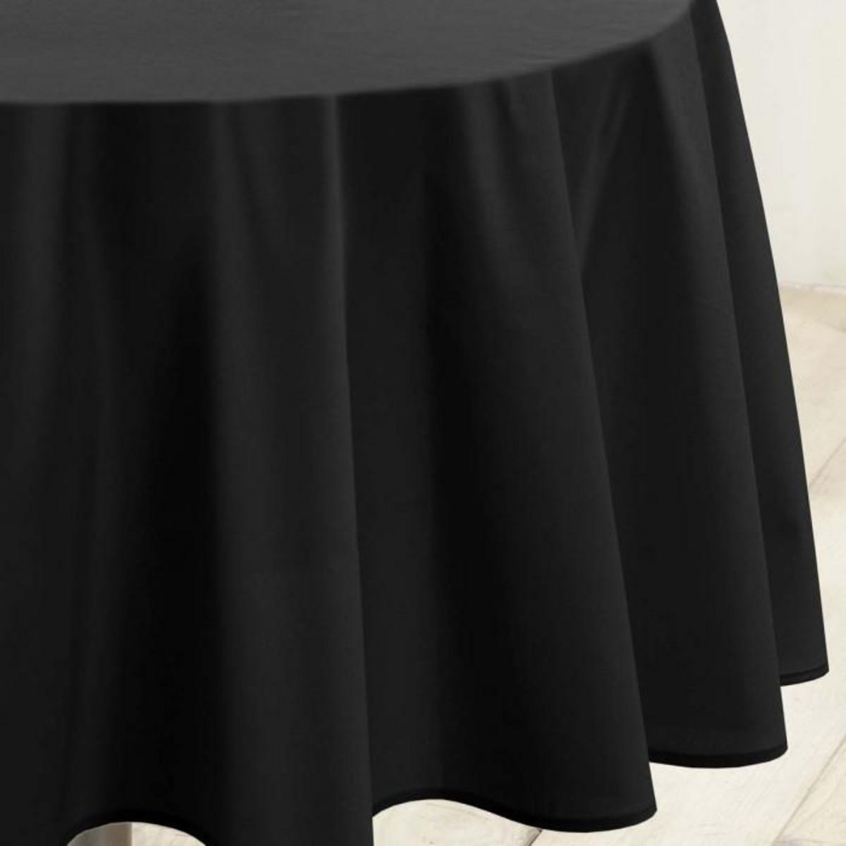Paris Prix Nappe Ronde Antitache  Essentiel  180cm Noir
