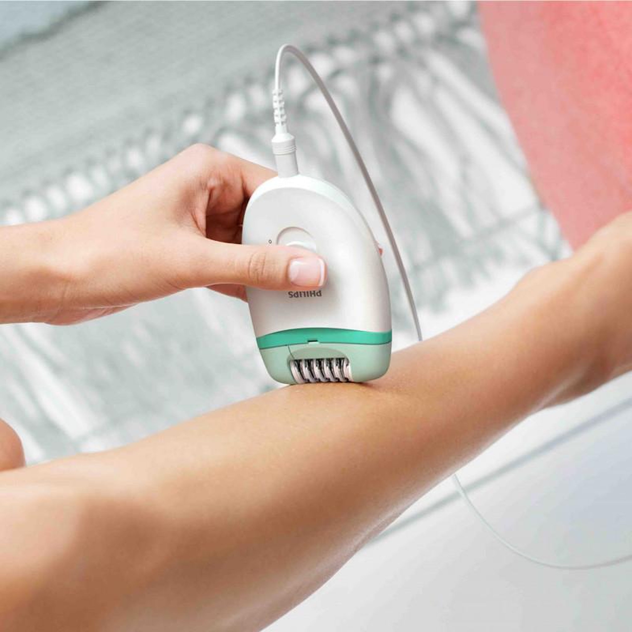 Voir la diapositive 6 : Philips Epilateur secteur - bre224/00
