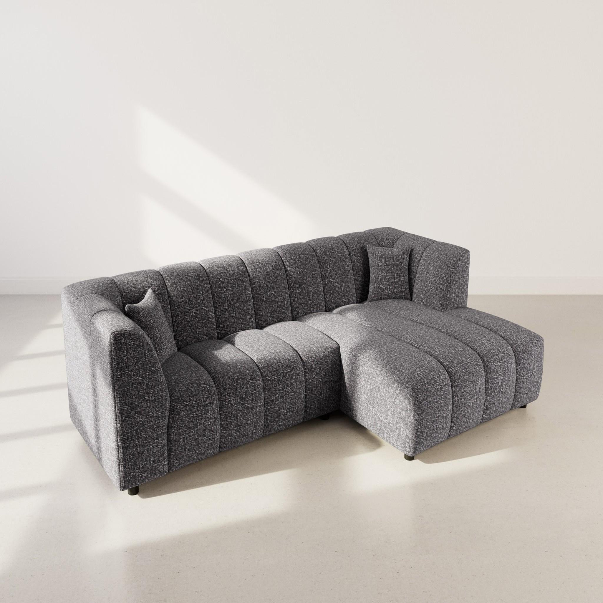 Voir la diapositive 3 : LISA DESIGN Curtis - canapé d'angle droit 4 places avec accoudoir en tissu texturé