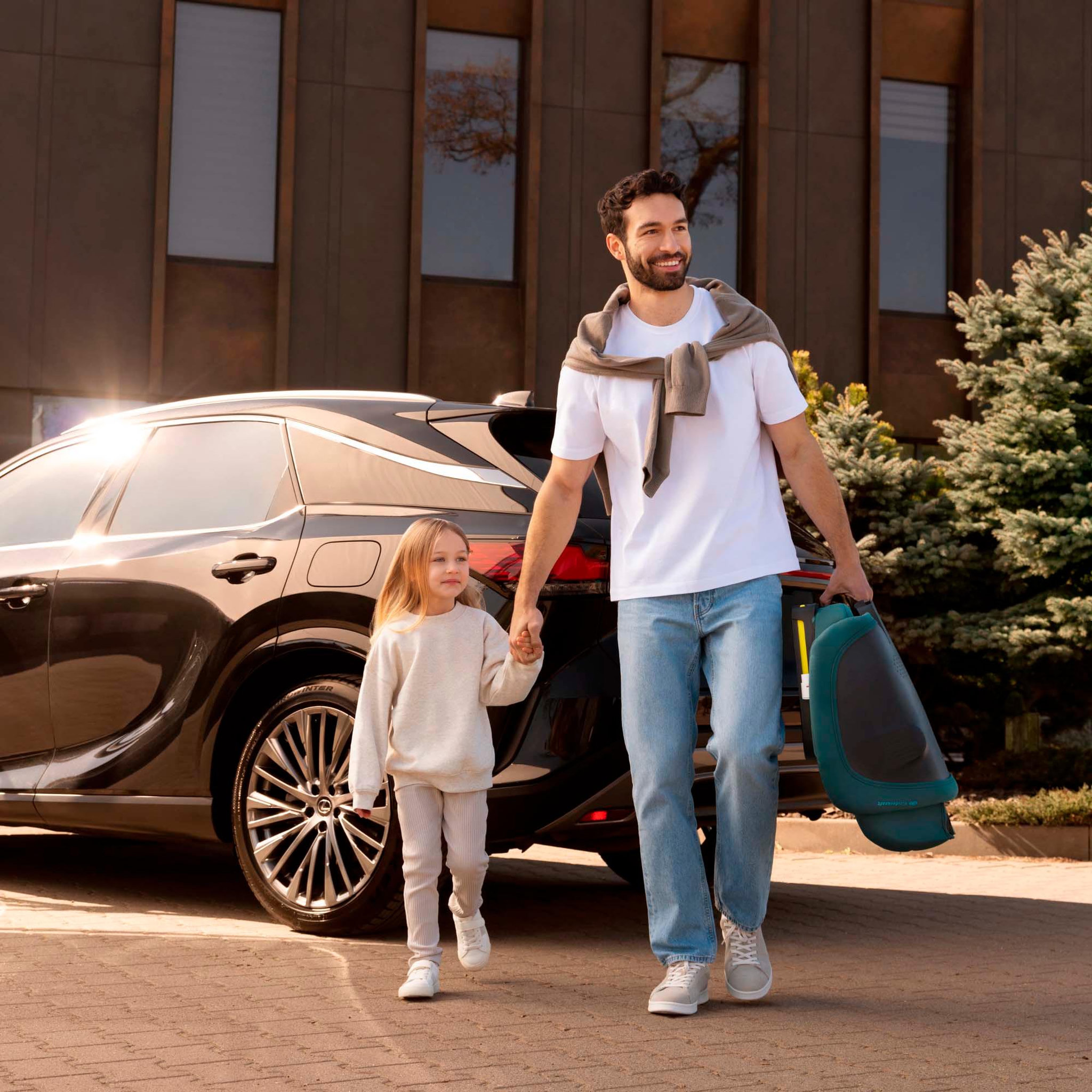 Voir la diapositive 2 : KINDERKRAFT Siège auto isofix pliable avec protection