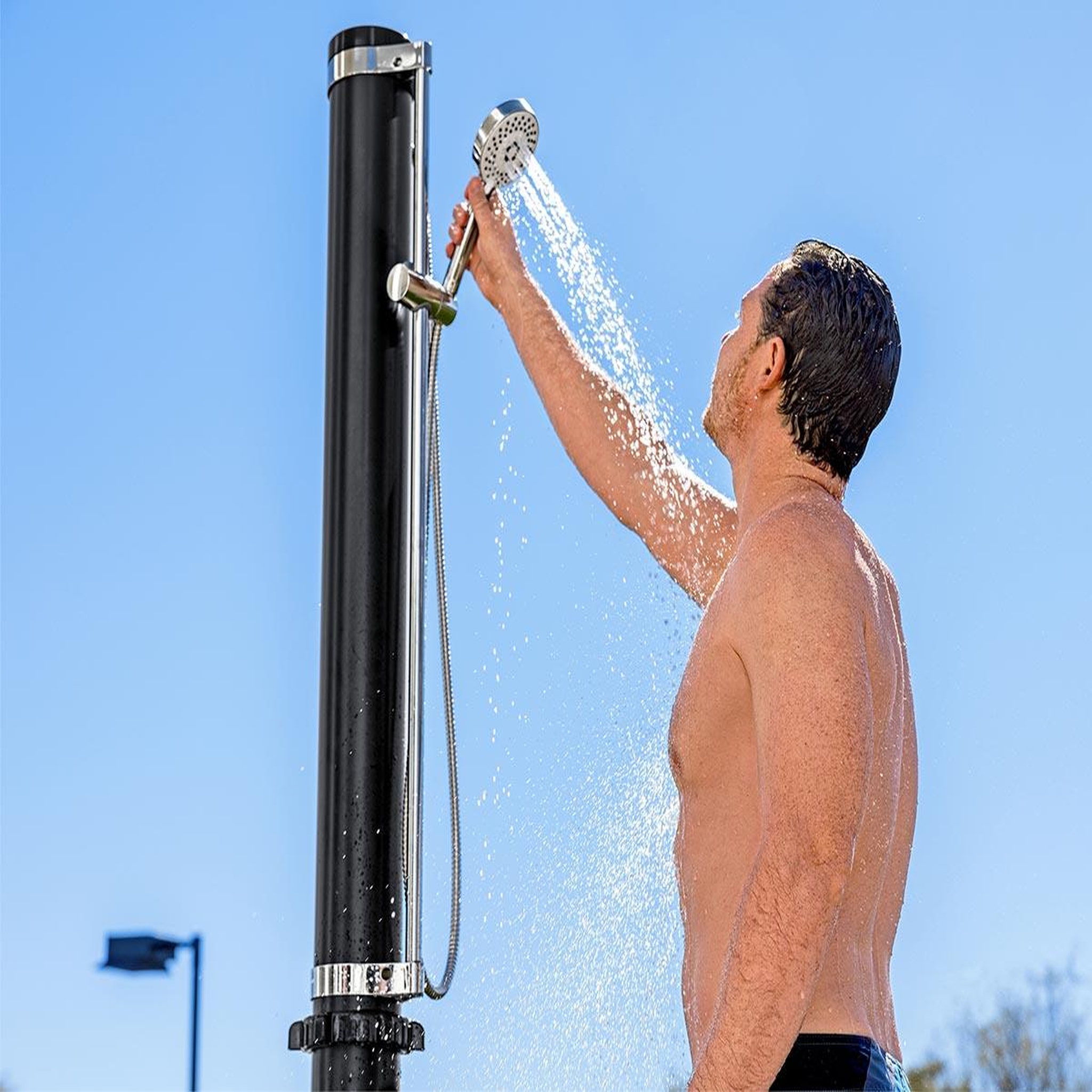 Voir la diapositive 6 : BESTWAY Douche solaire de piscine 20 L - Bestway